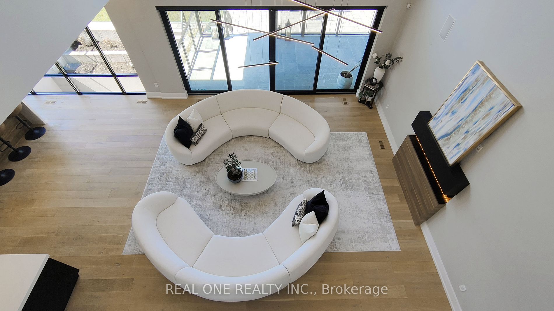 234 Maurice Dr