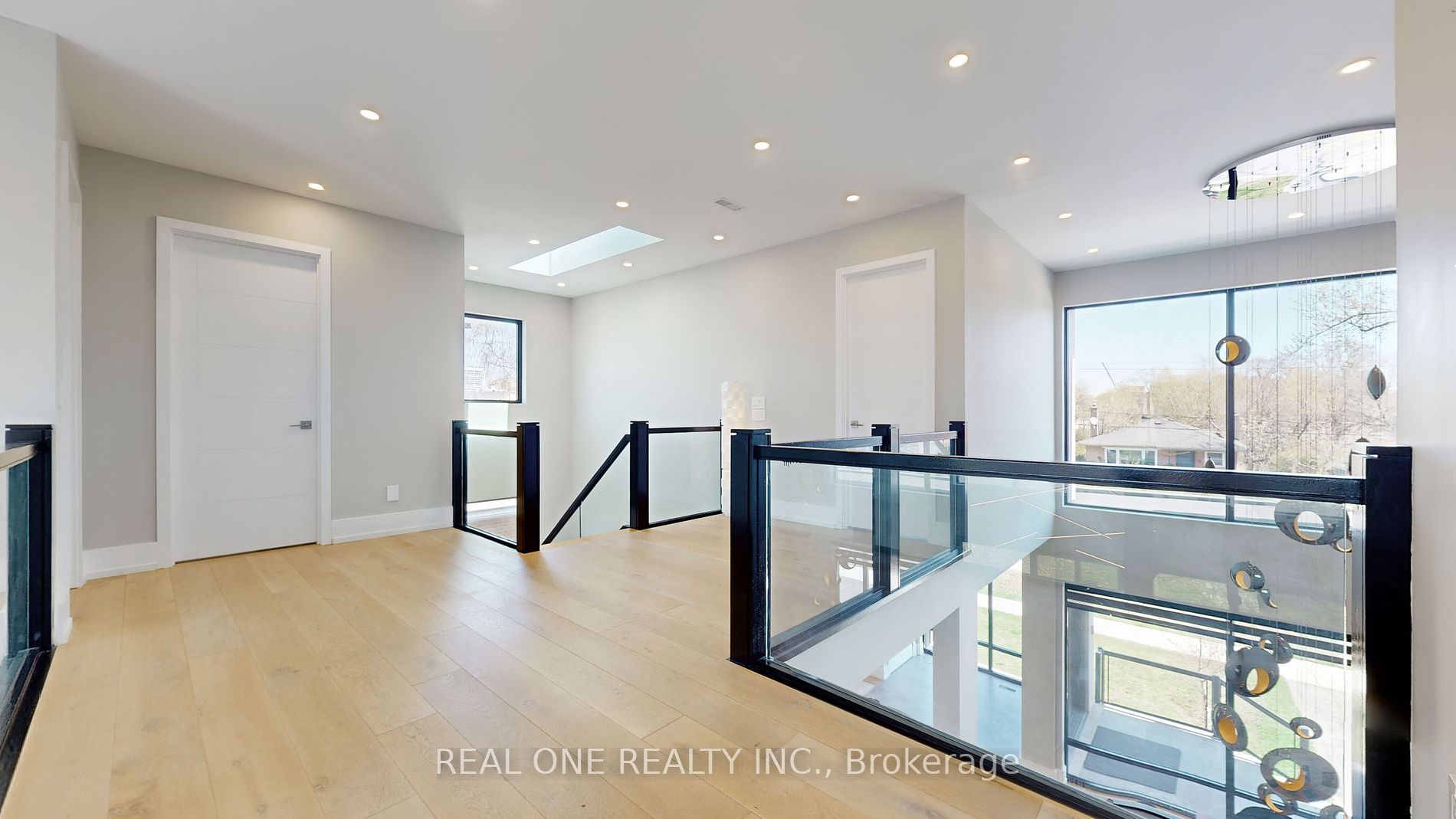 234 Maurice Dr