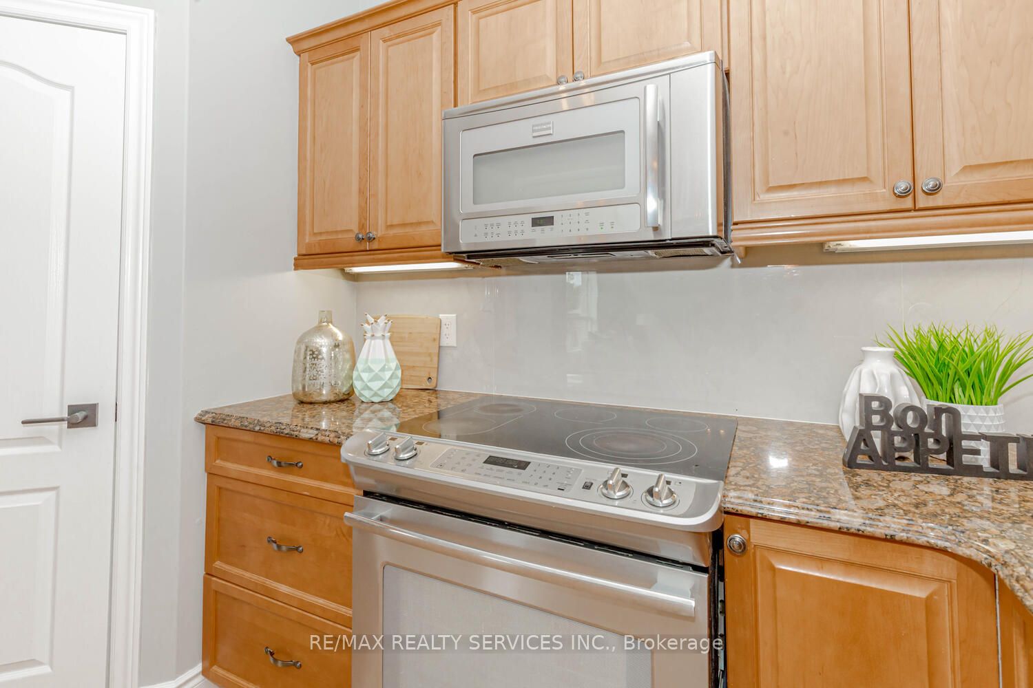 89 Laverty Cres