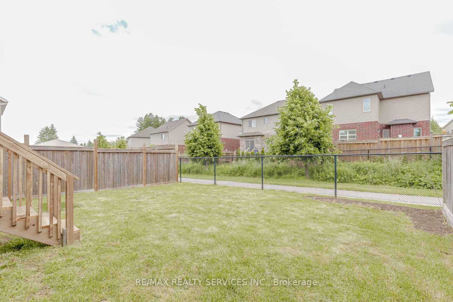 89 Laverty Cres