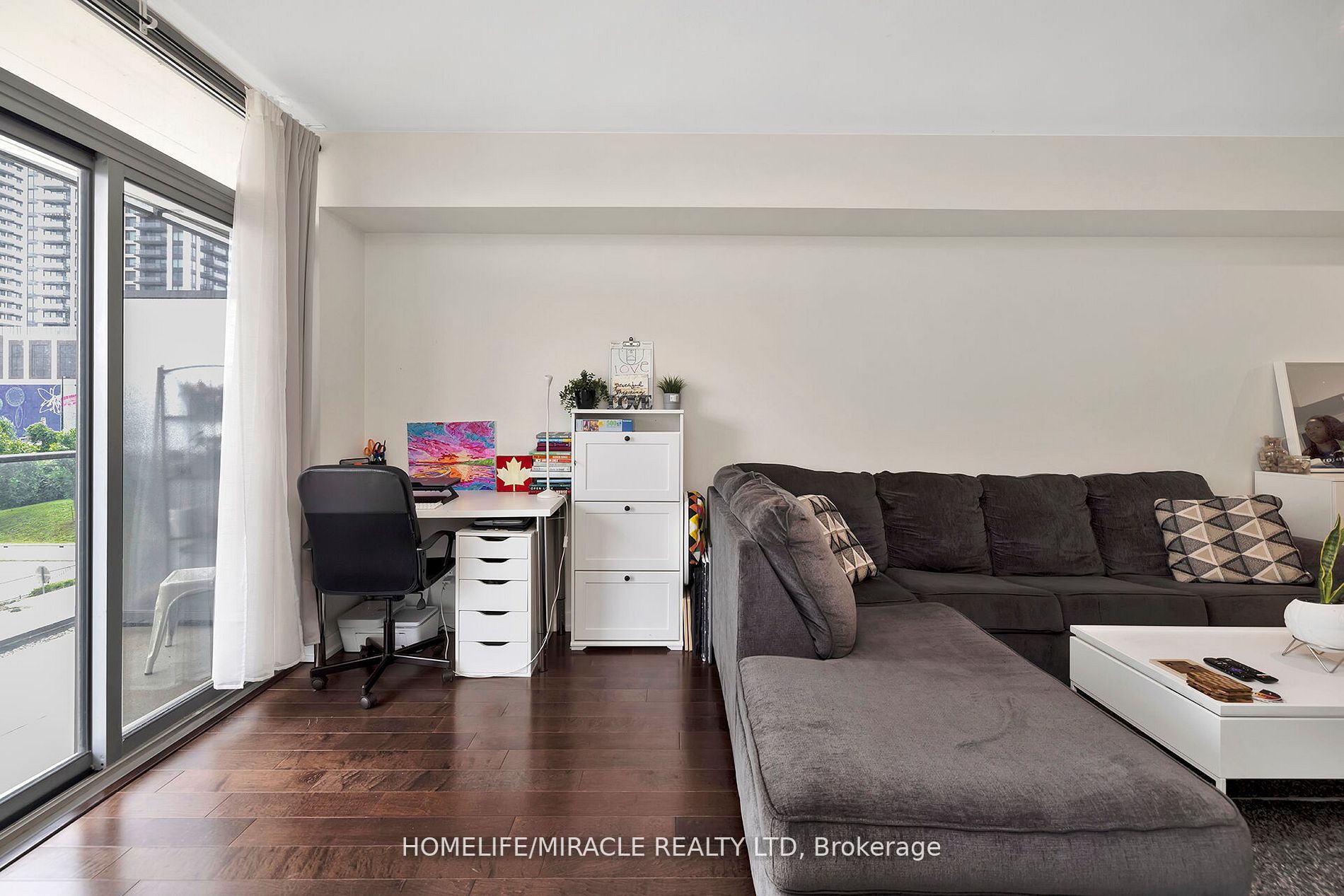 103 The Queensway Ave, #301