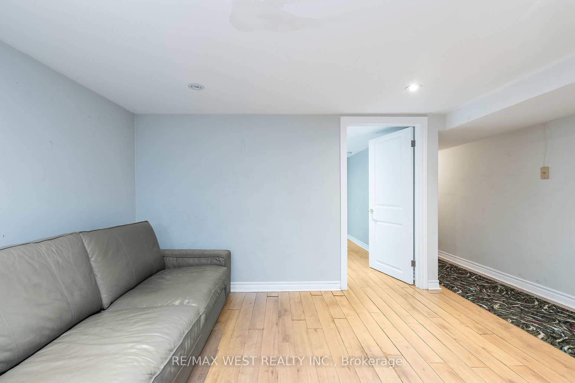 55 Lynd Avenue