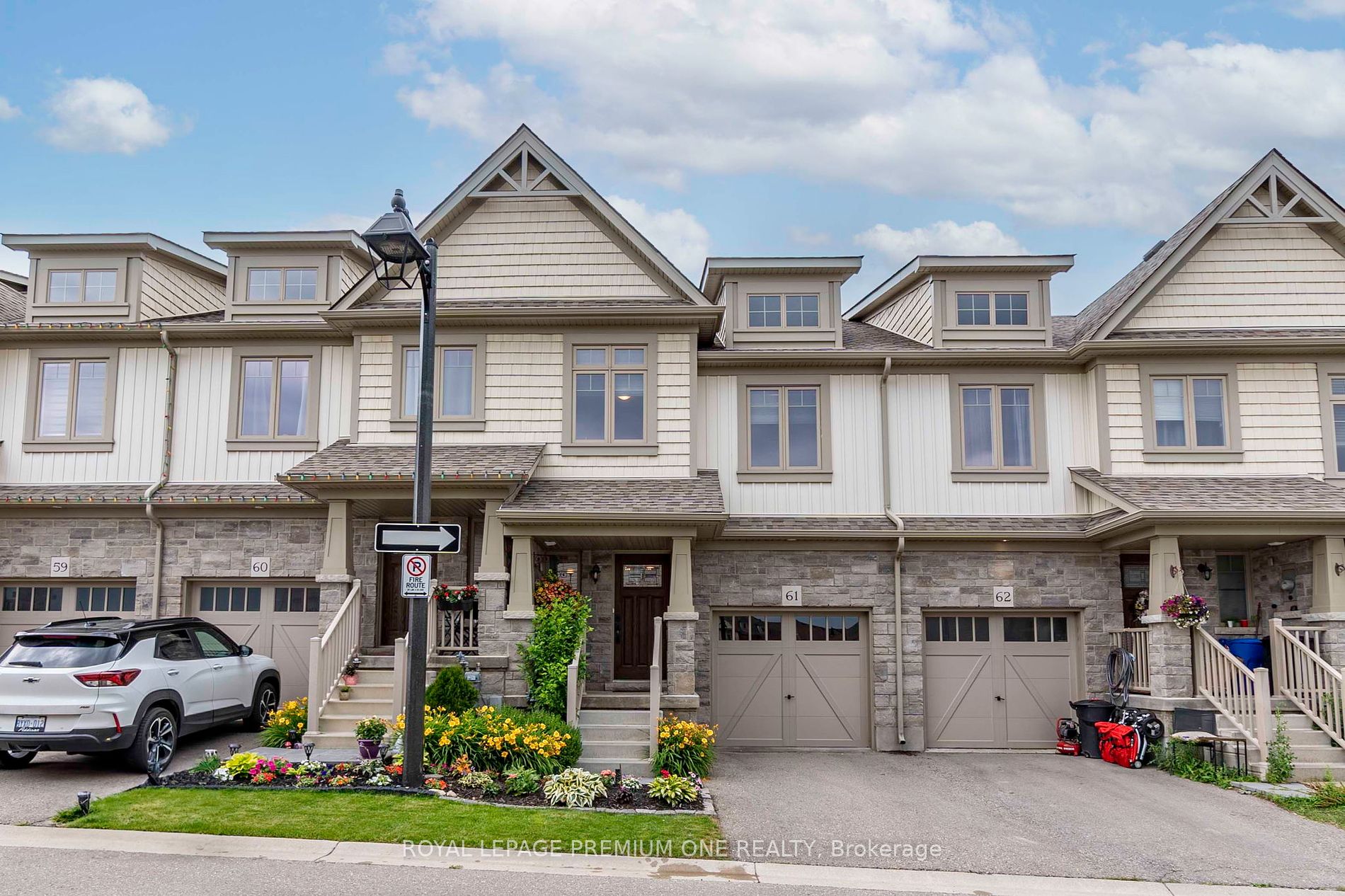 124 Parkinson Cres, #61