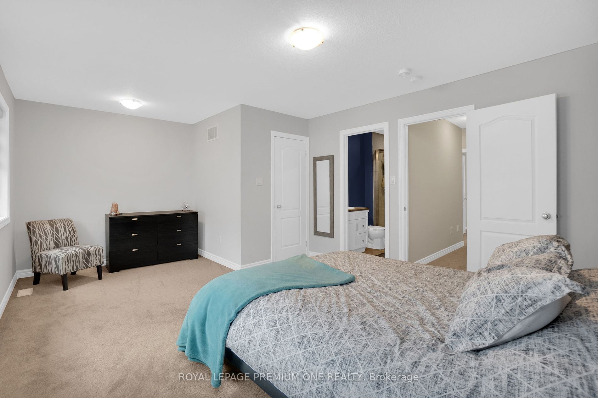 124 Parkinson Cres, #61