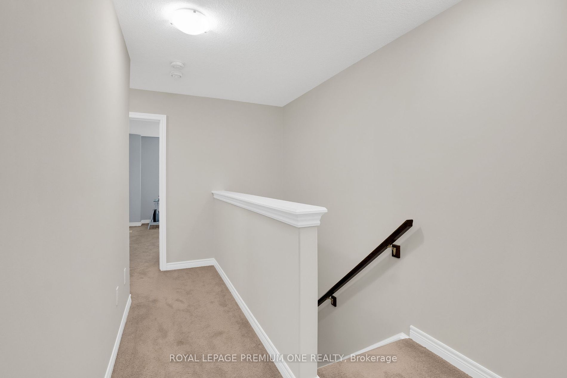124 Parkinson Cres, #61
