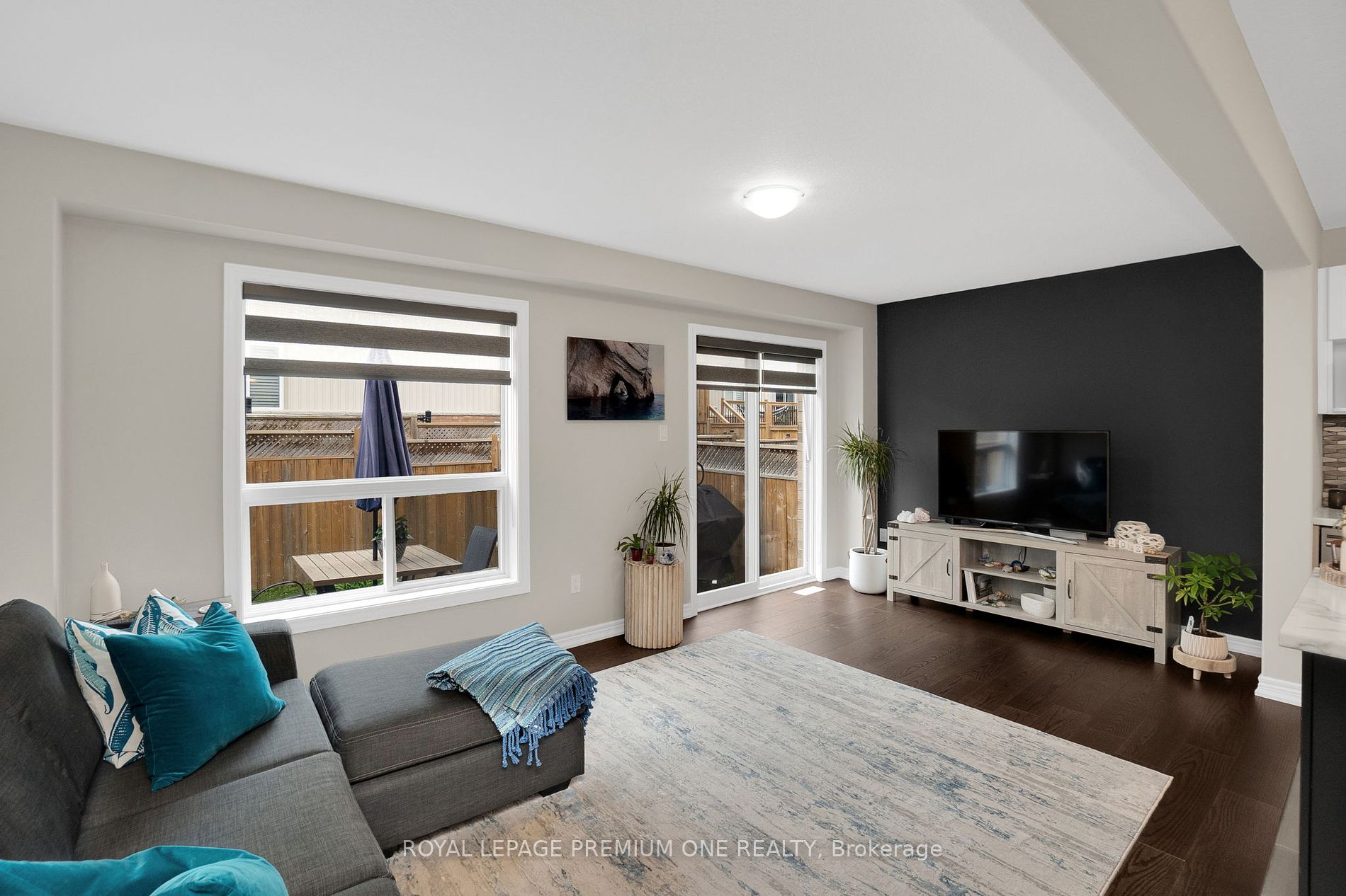 124 Parkinson Cres, #61