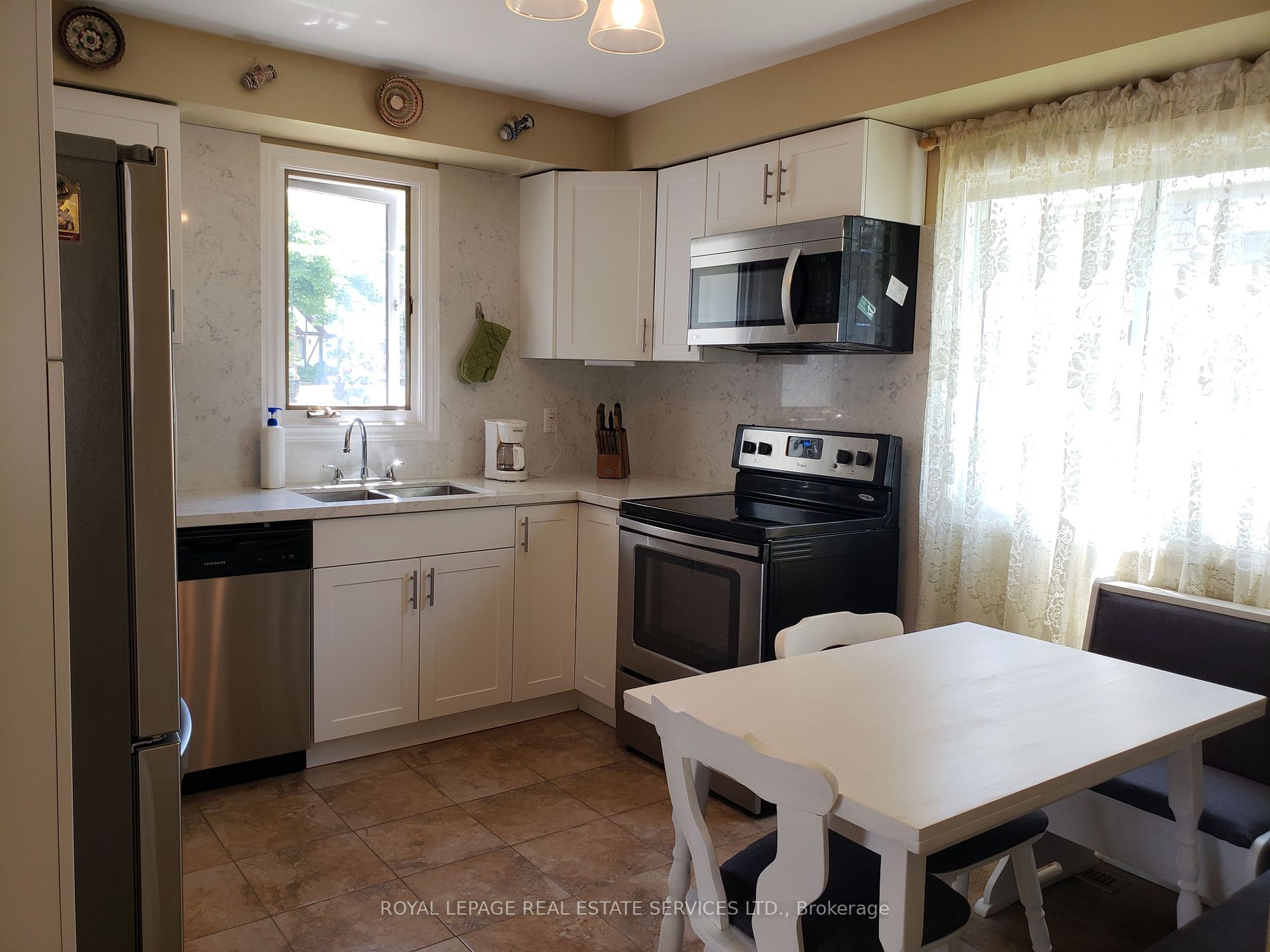 3631 Shadbush Crt