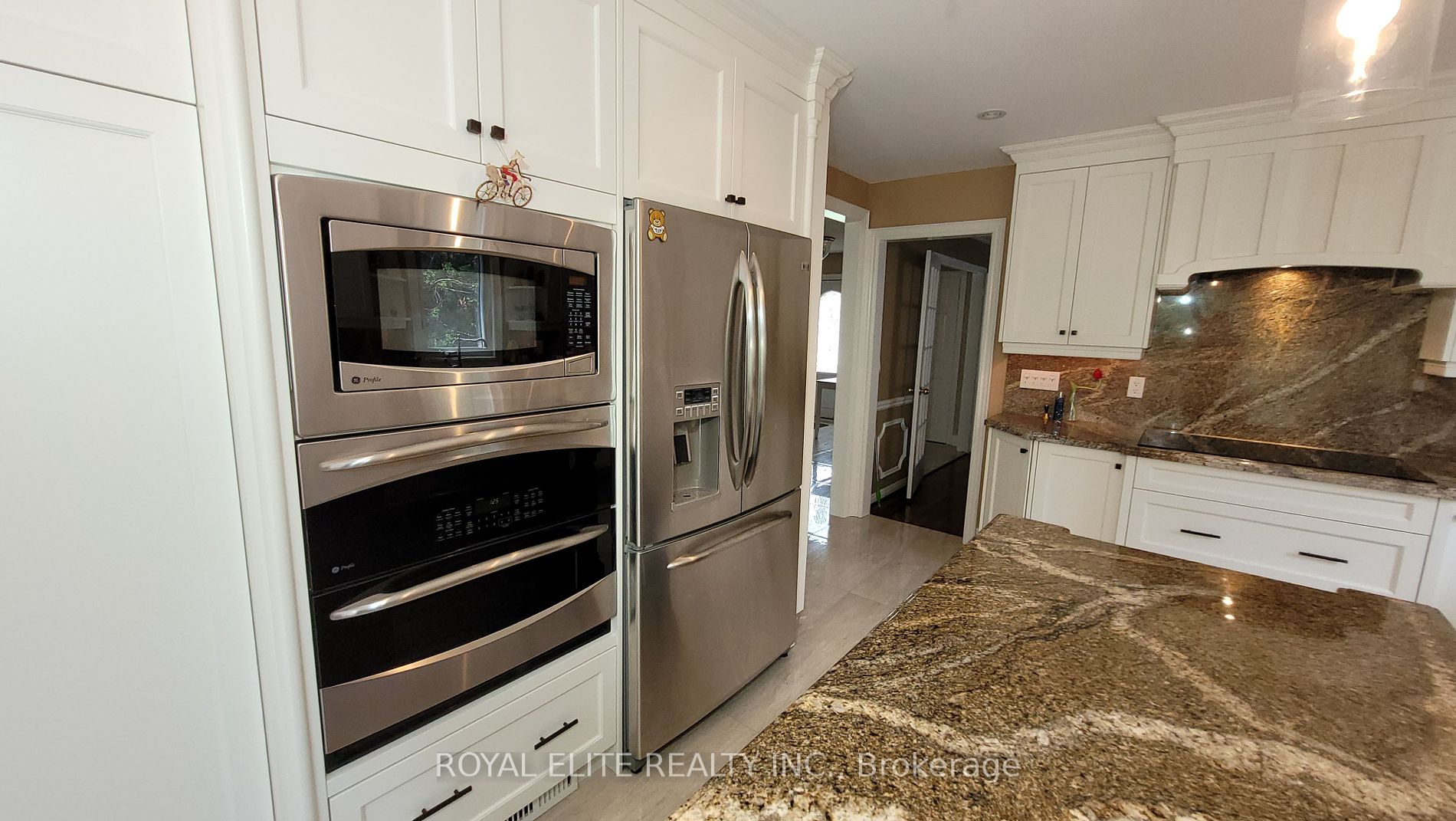 3530 Kingbird Crt
