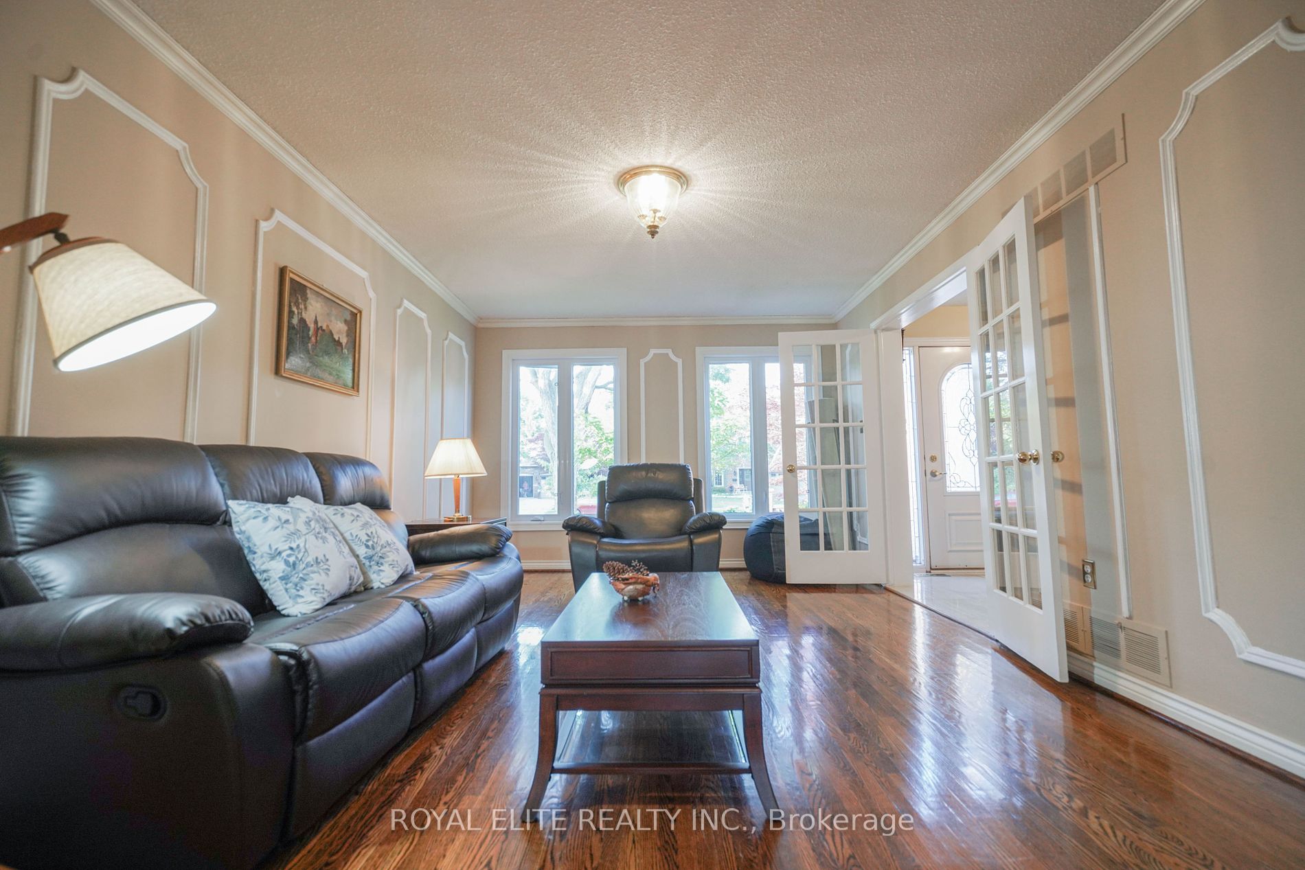 3530 Kingbird Crt