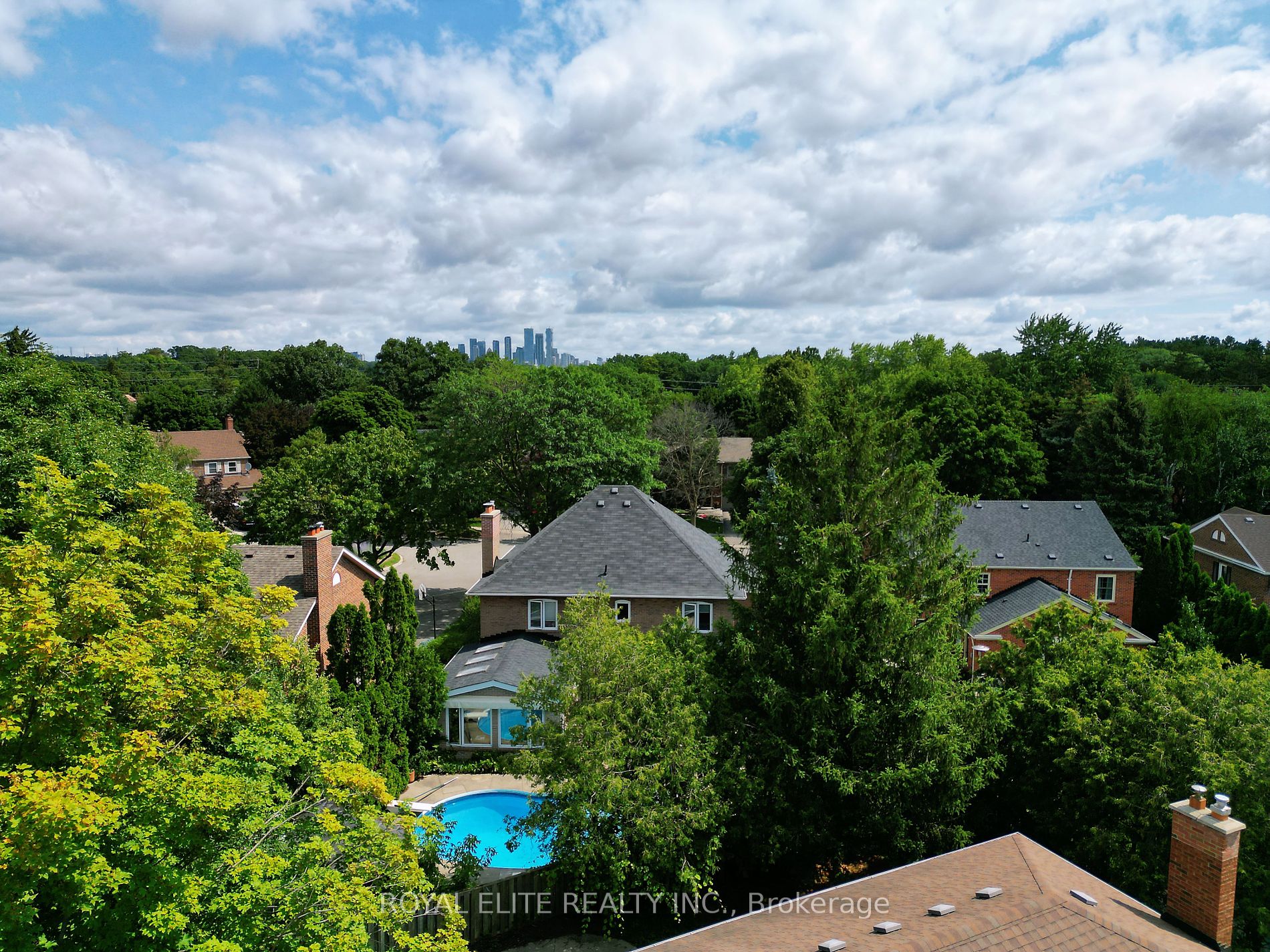 3530 Kingbird Crt