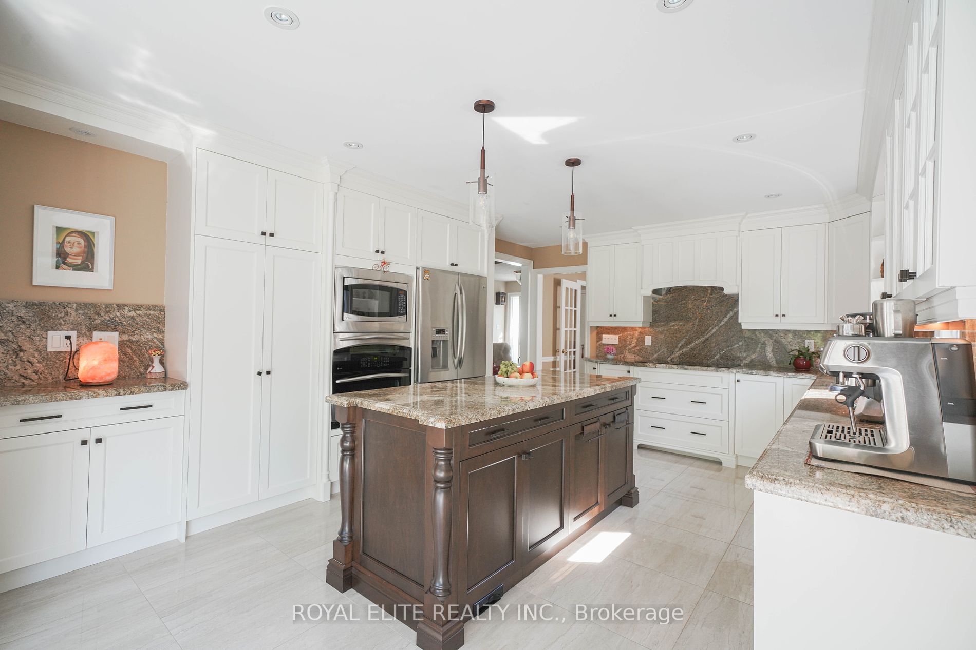 3530 Kingbird Crt