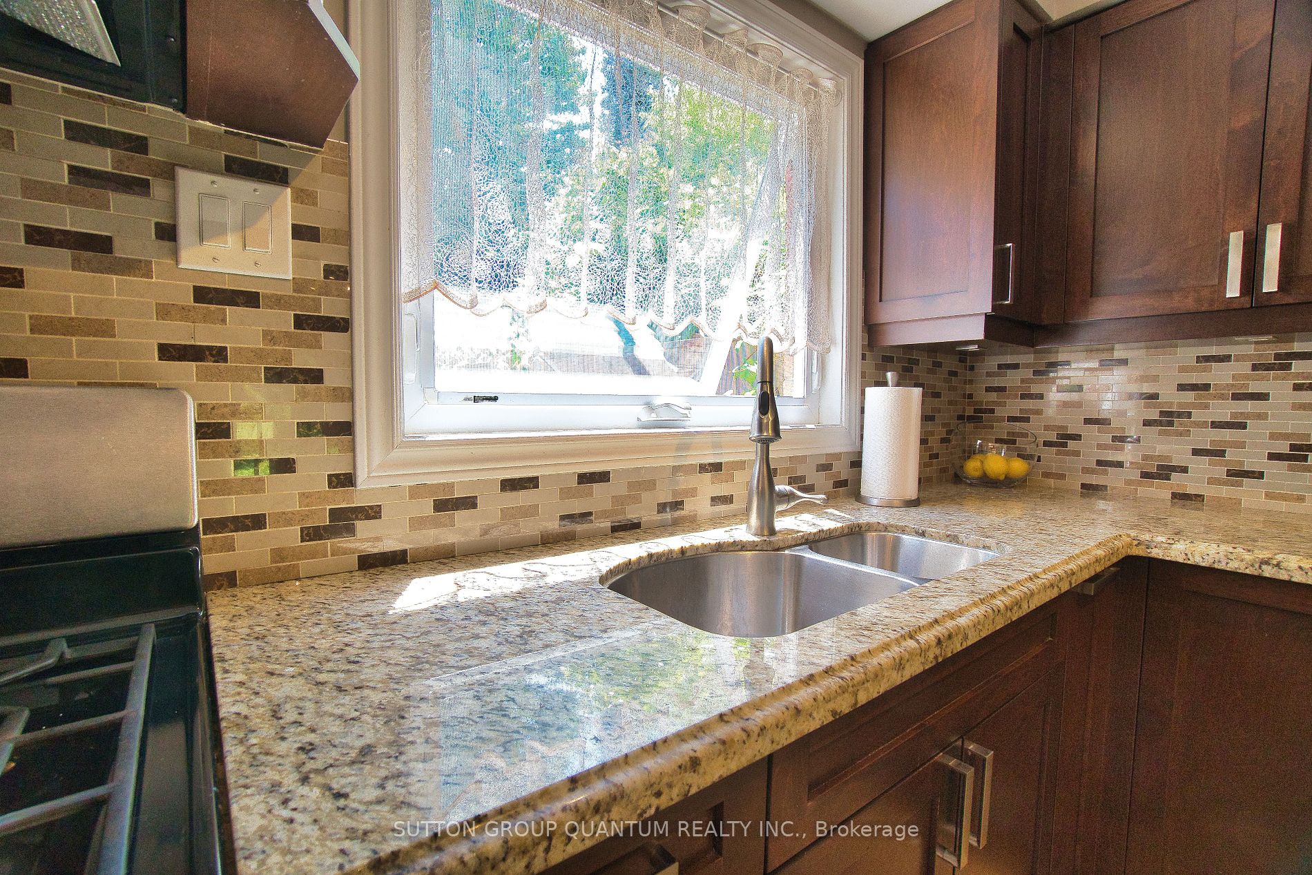 1050 SHAWNMARR Rd, #49