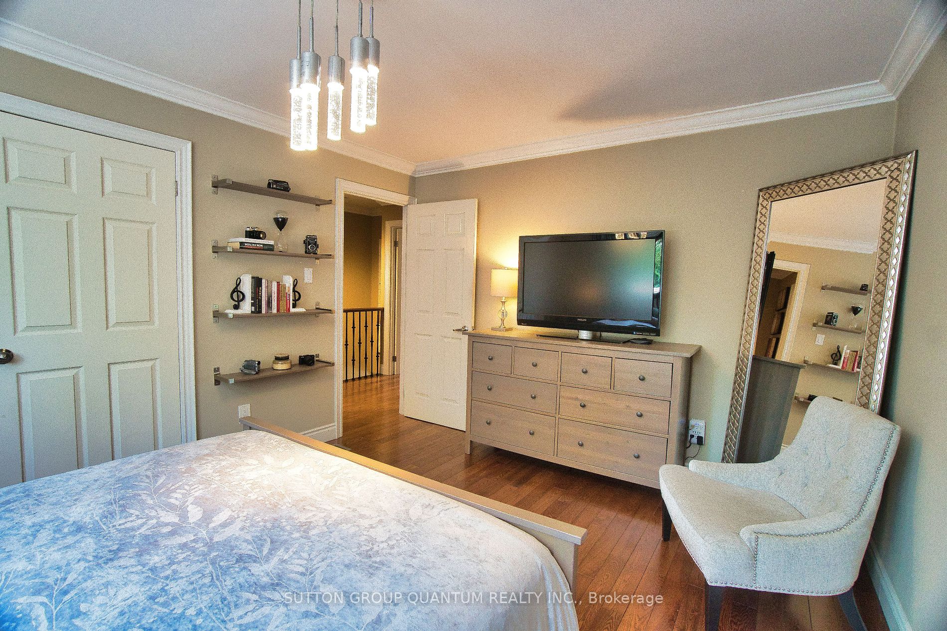 1050 SHAWNMARR Rd, #49
