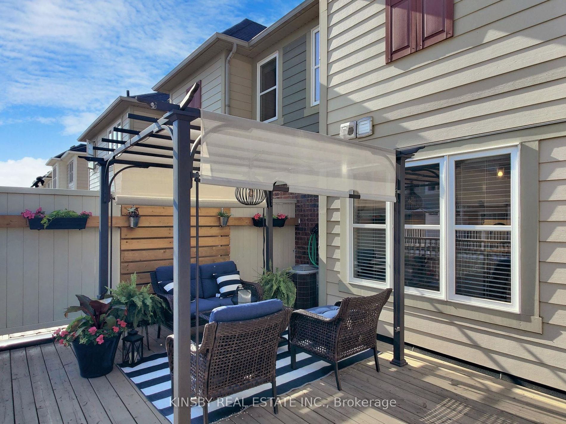 888 Jempson Path