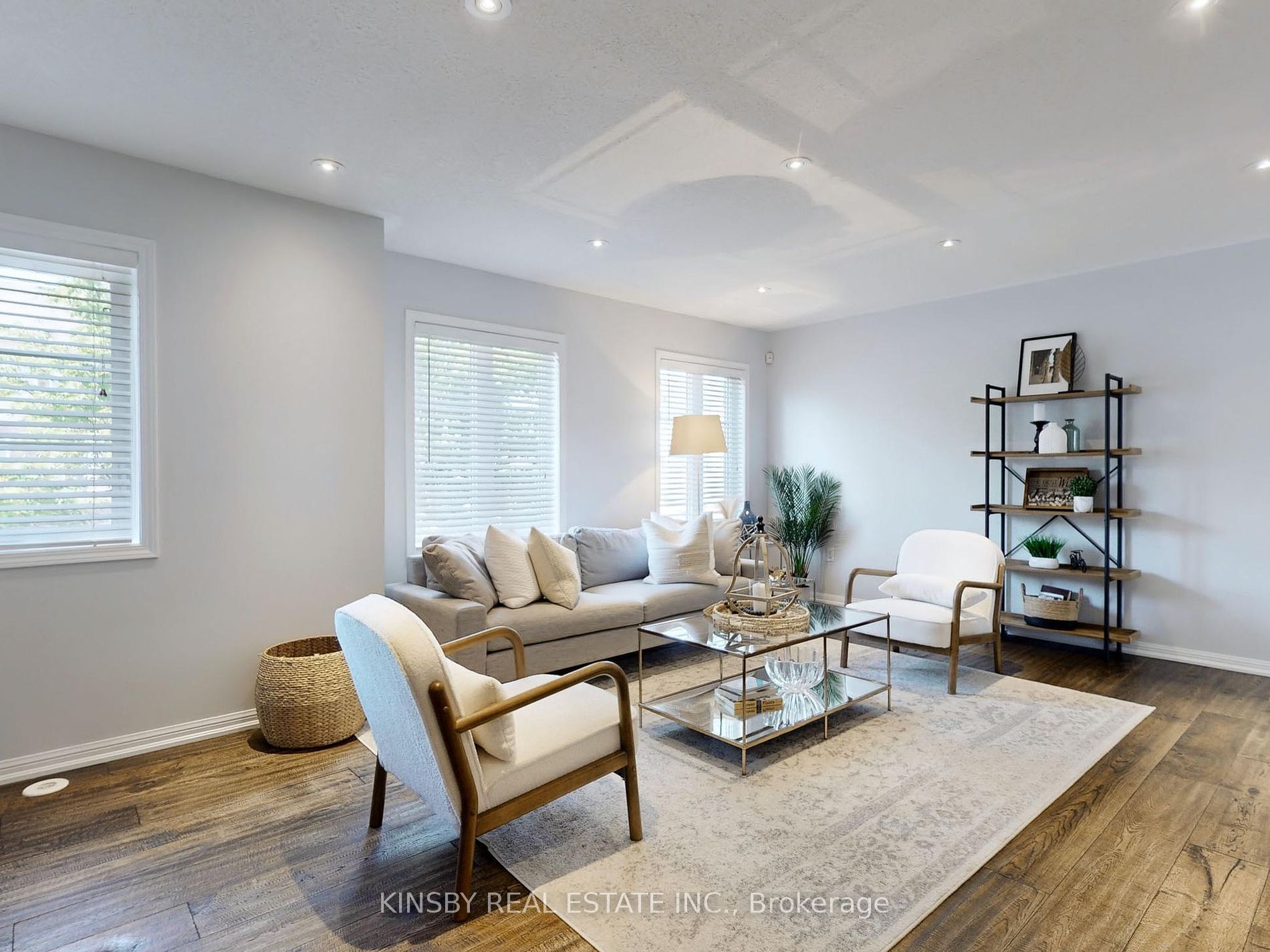 888 Jempson Path