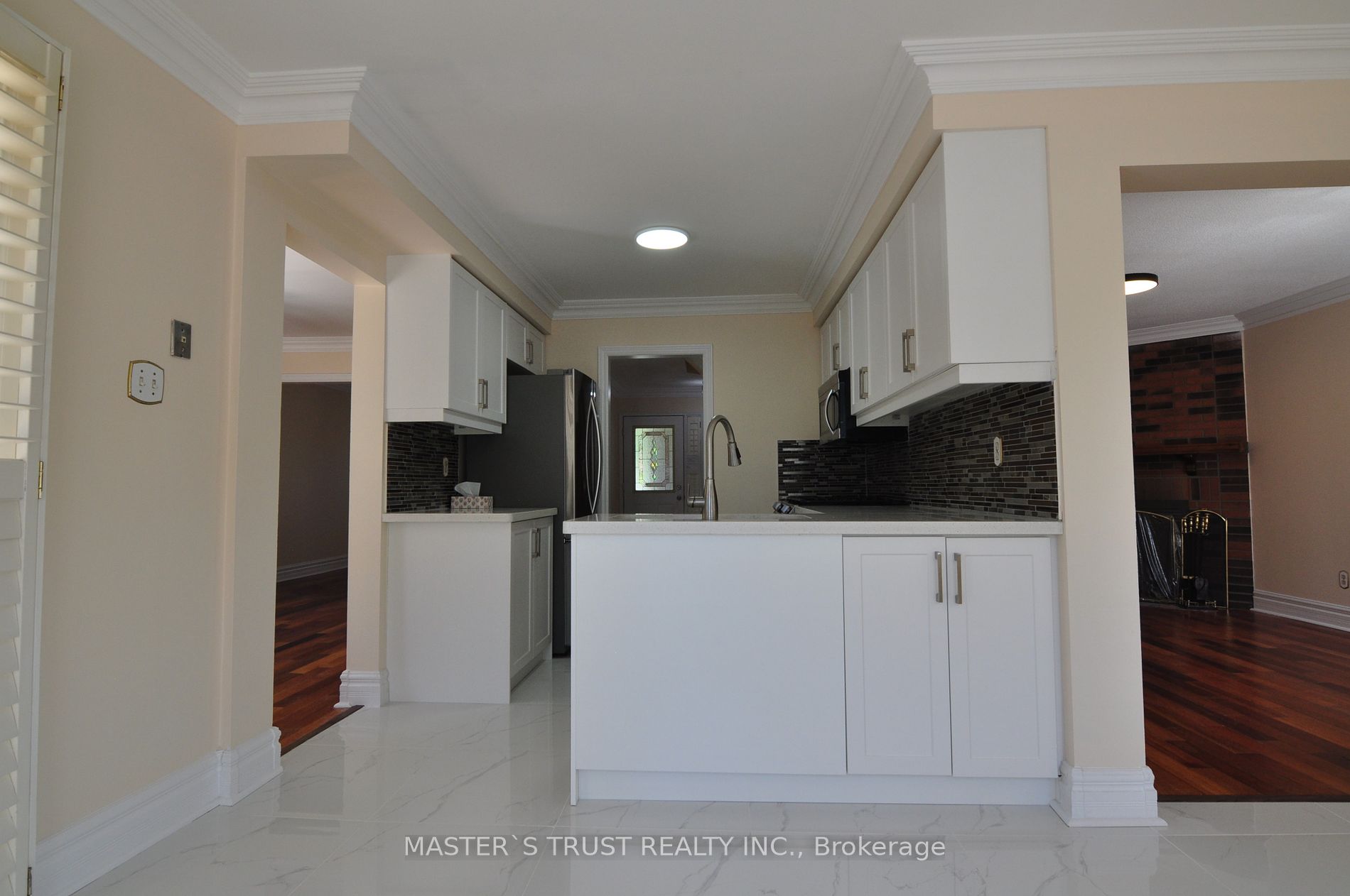 3312 Waxwing Dr