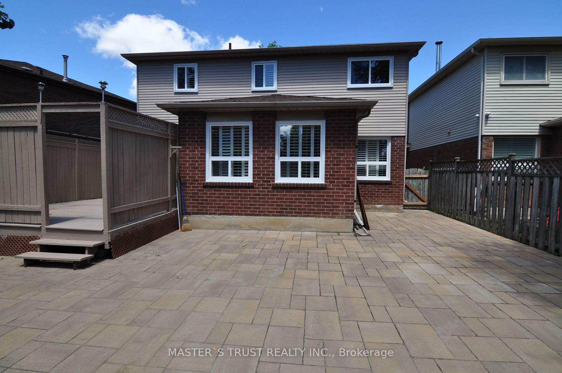 3312 Waxwing Dr