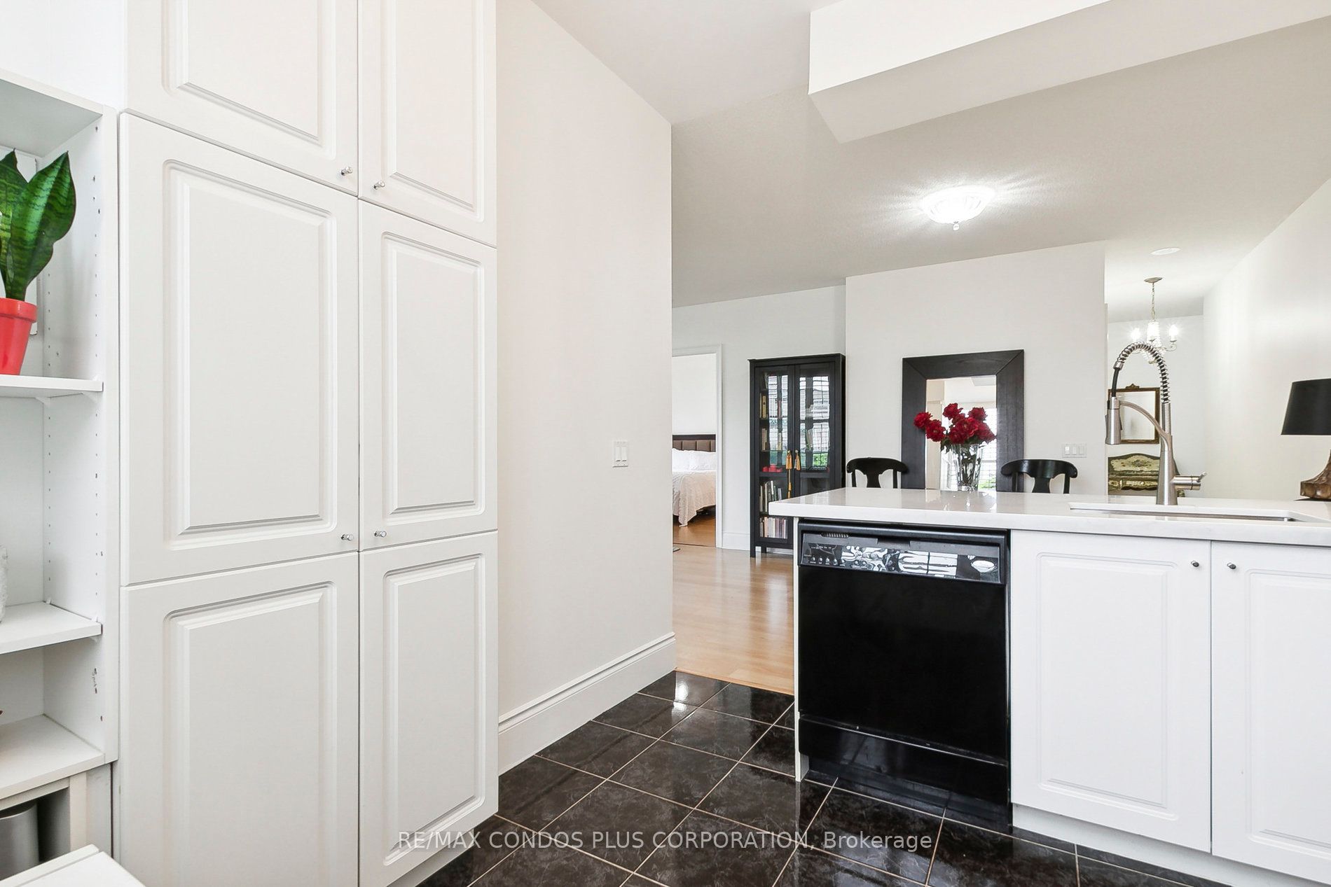 5233 Dundas Street W, #120