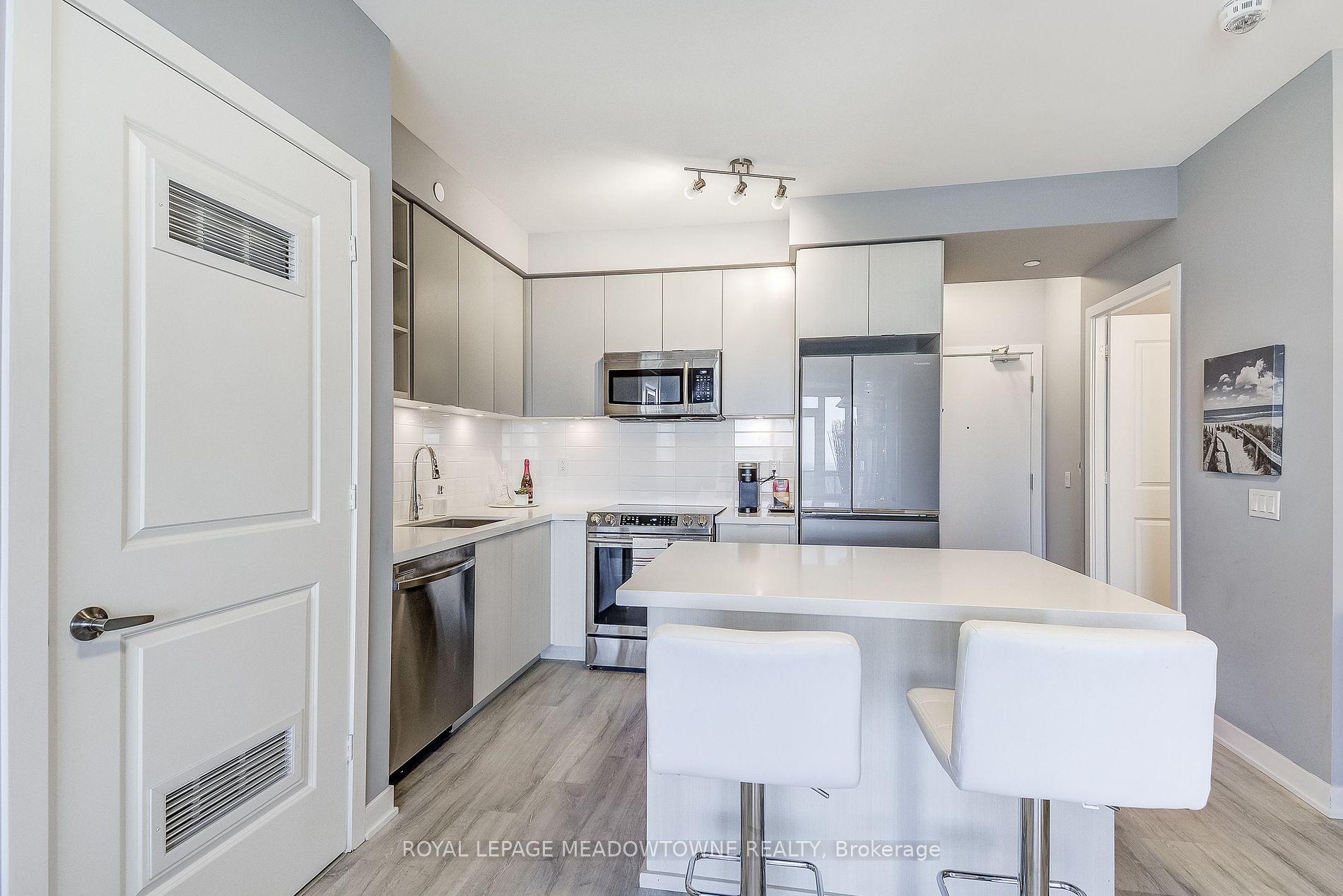 4699 Glen Erin Drive, #1510