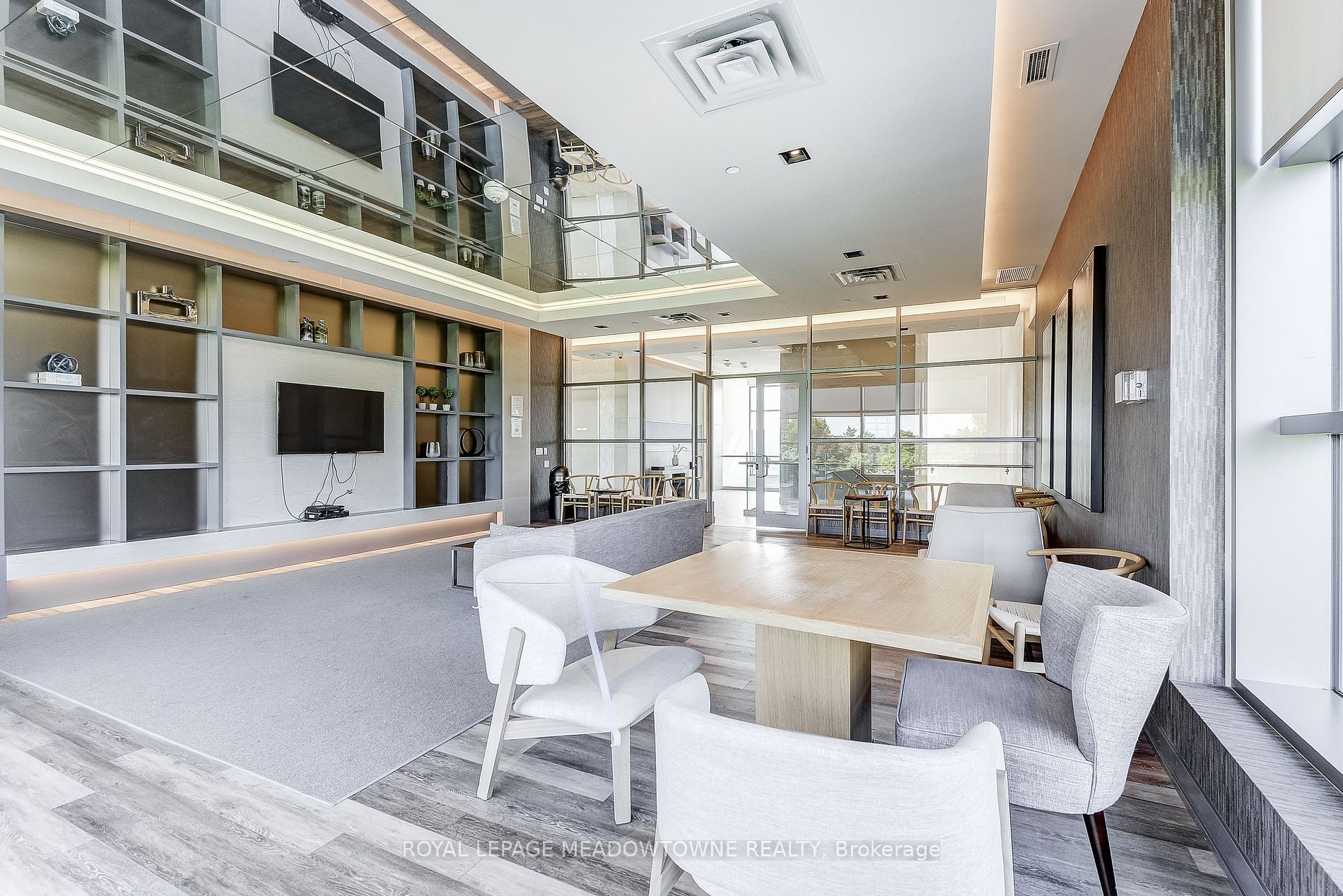 4699 Glen Erin Drive, #1510
