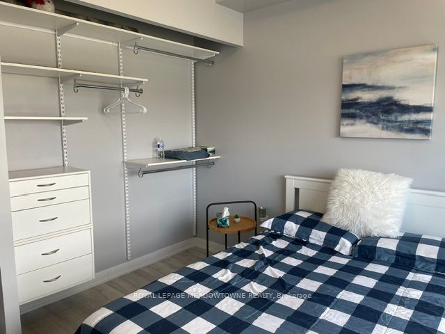 4699 Glen Erin Drive, #1510