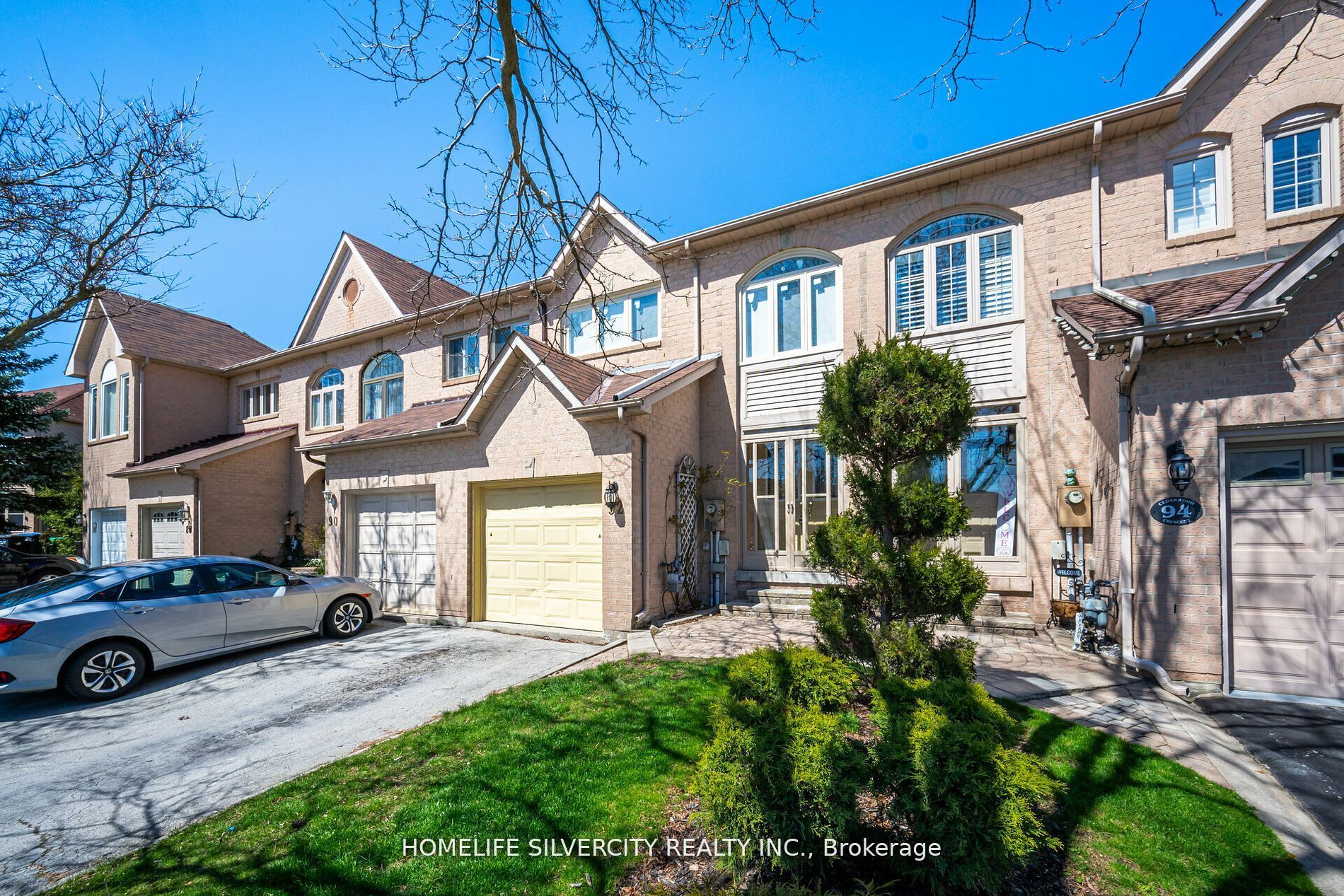 92 Cedarwood Crescent