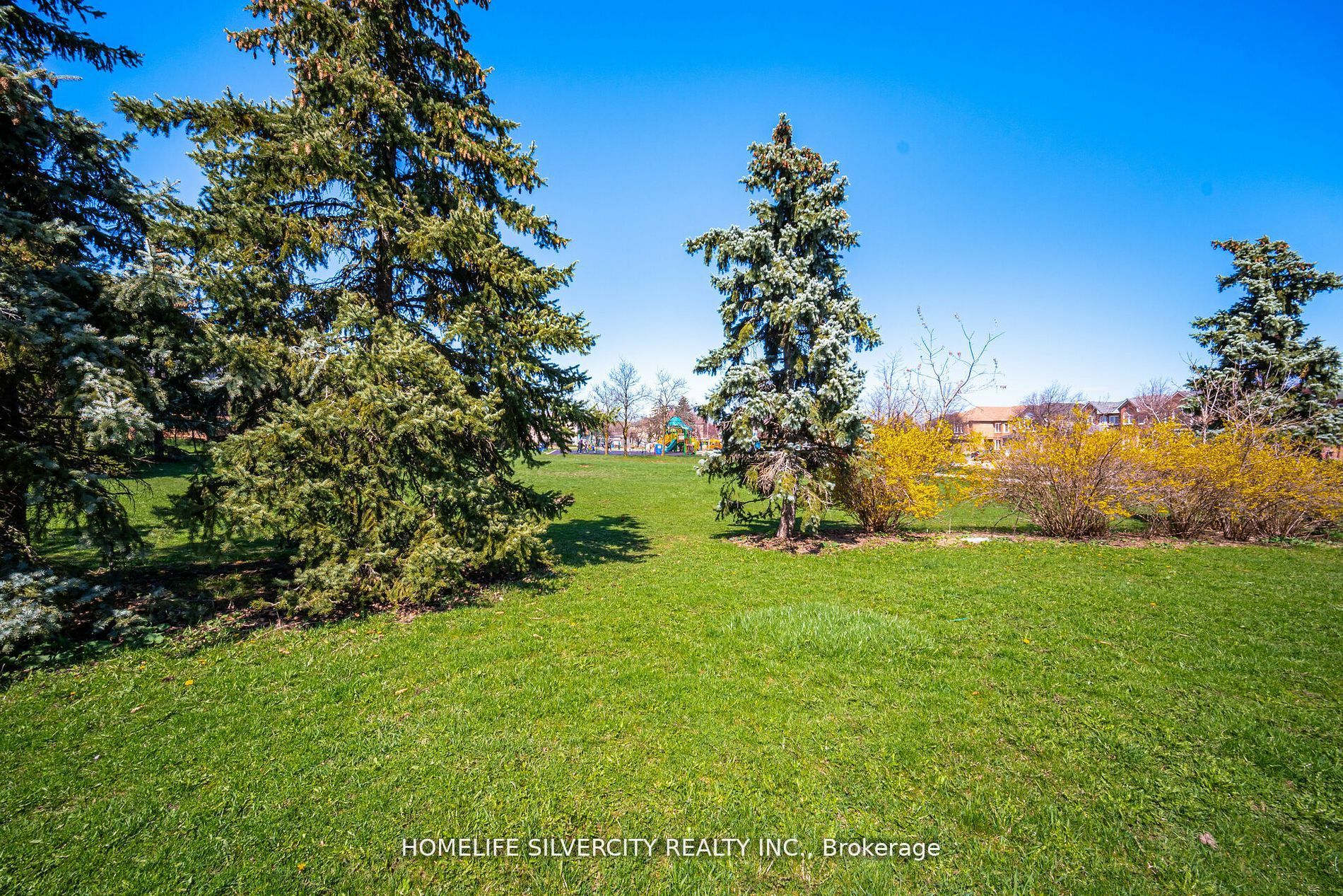 92 Cedarwood Crescent