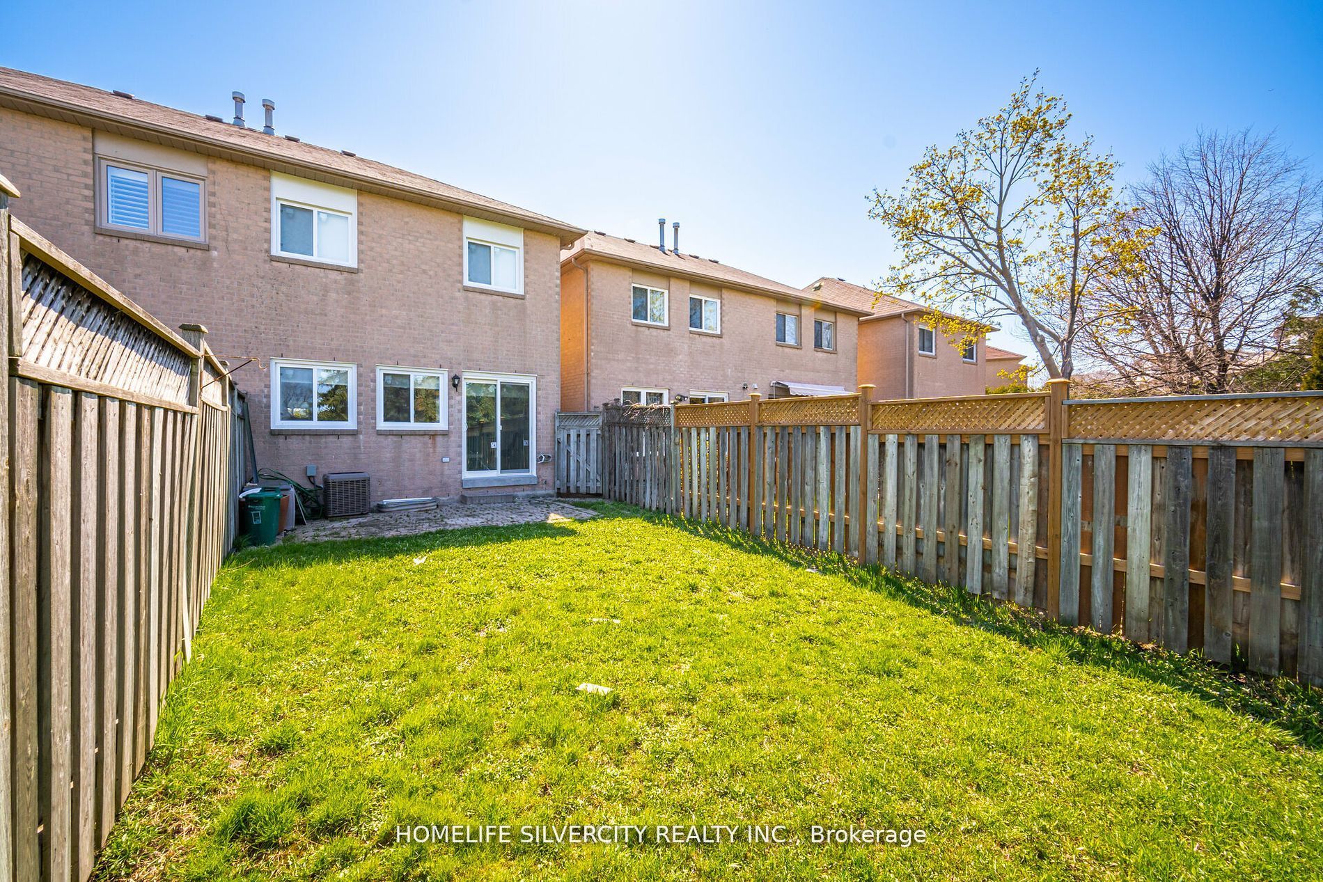 92 Cedarwood Crescent