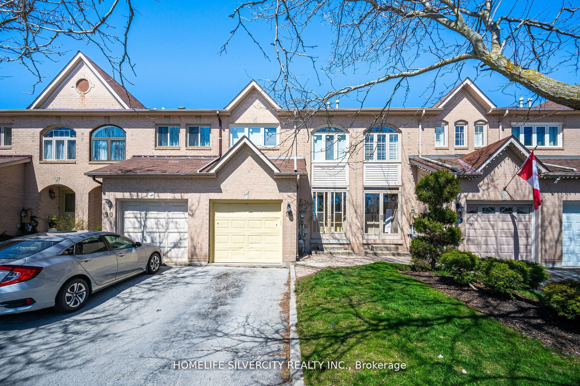 92 Cedarwood Crescent