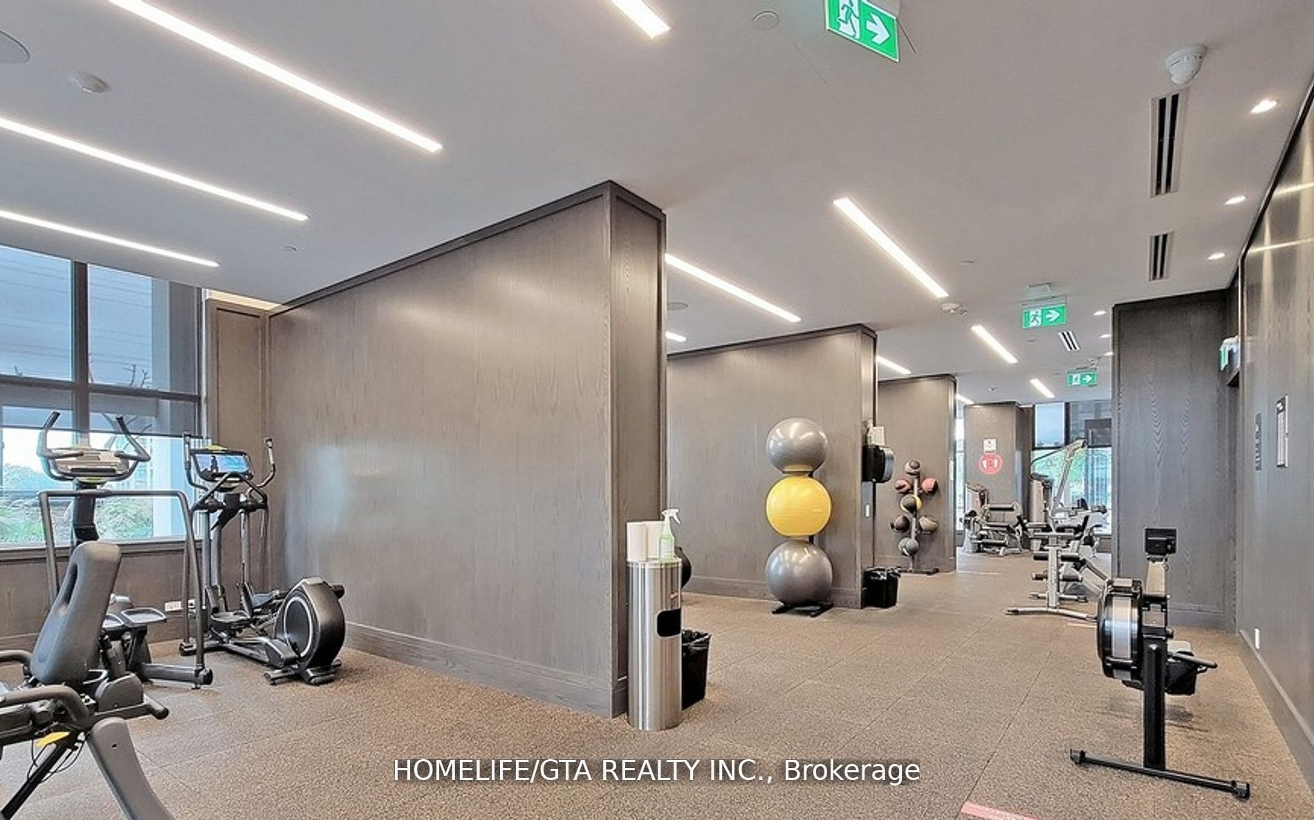 9 Mabelle Avenue, #2215