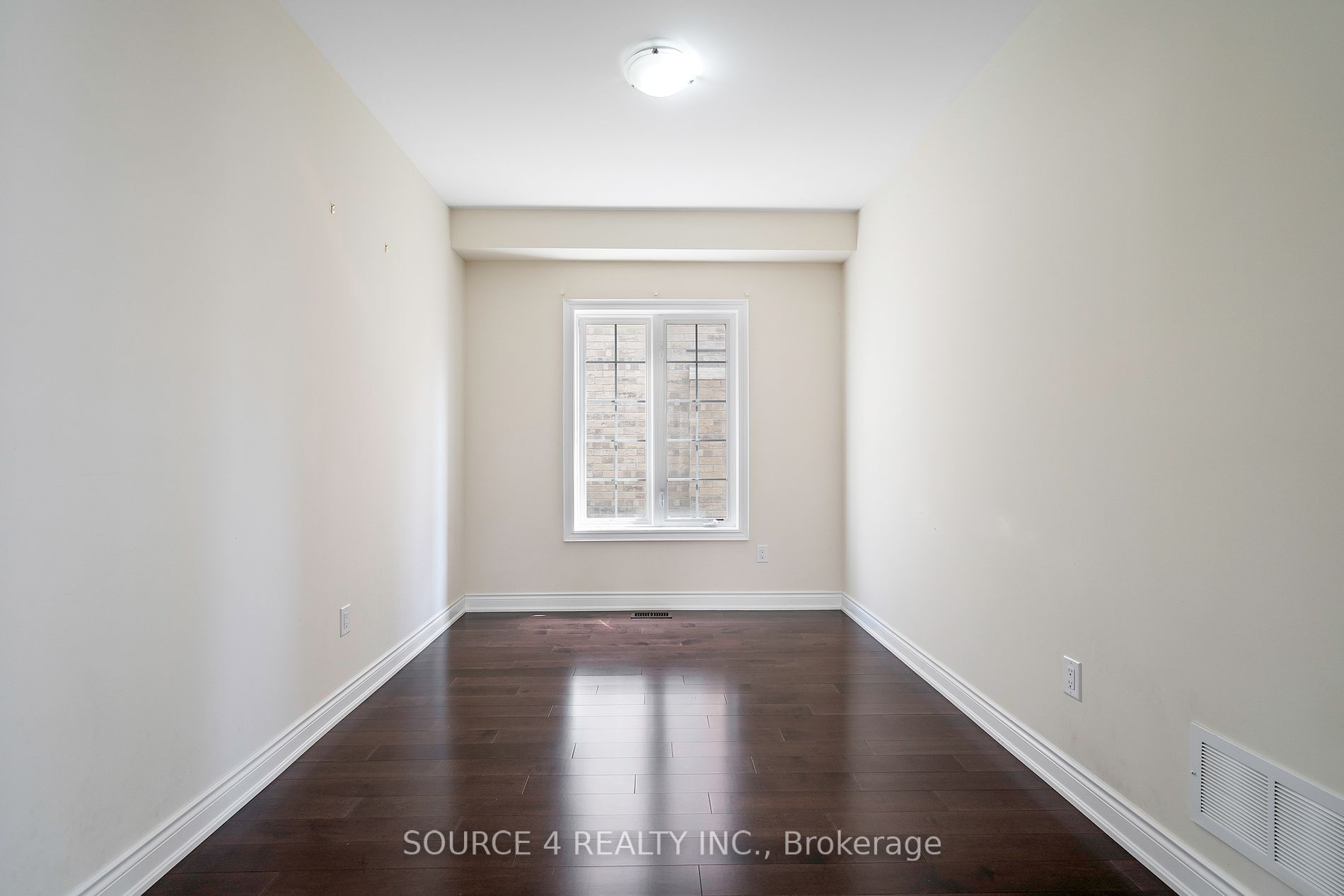 3 Chiming Rd