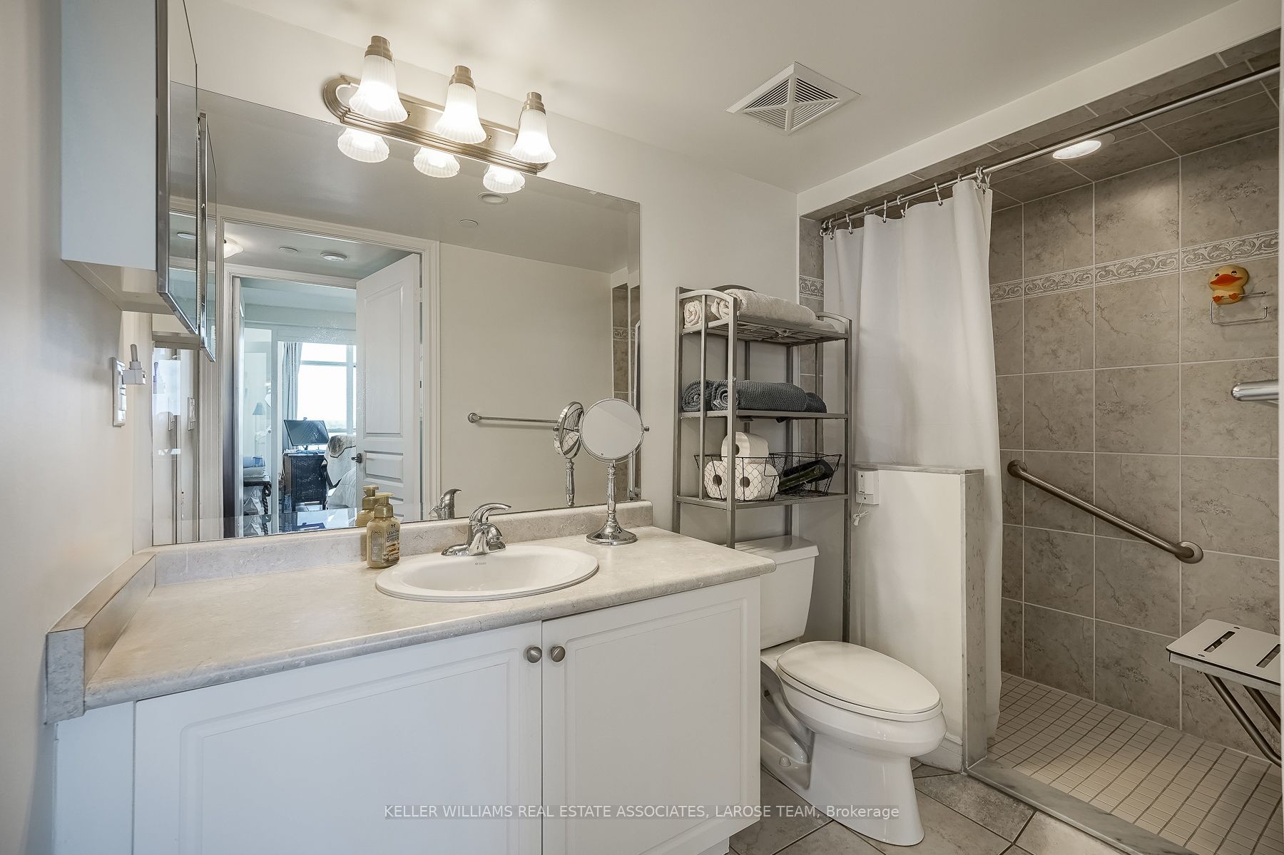 3 Marine Parade Dr, #2106
