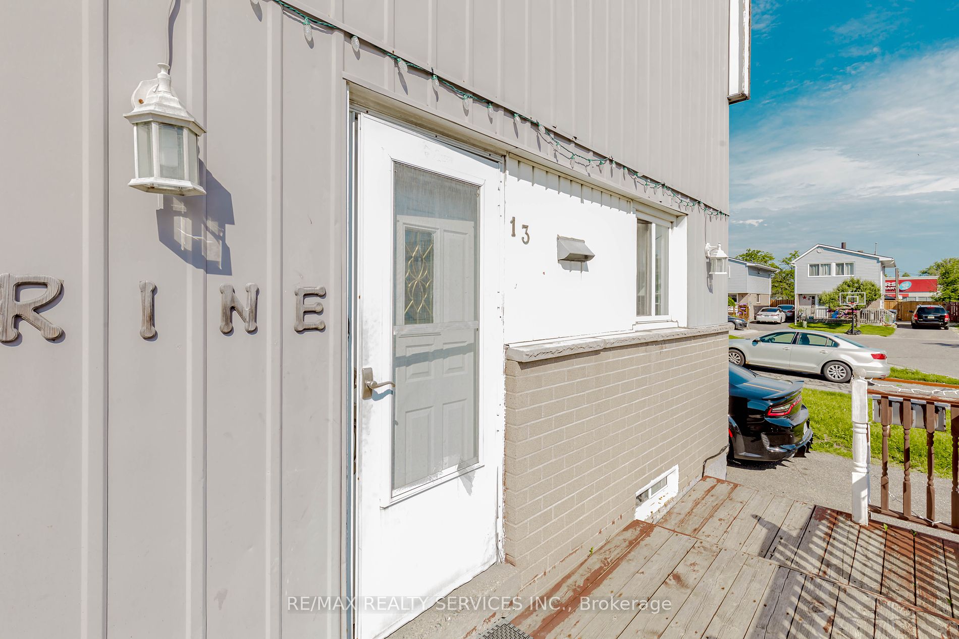 13 Greenbush Crt