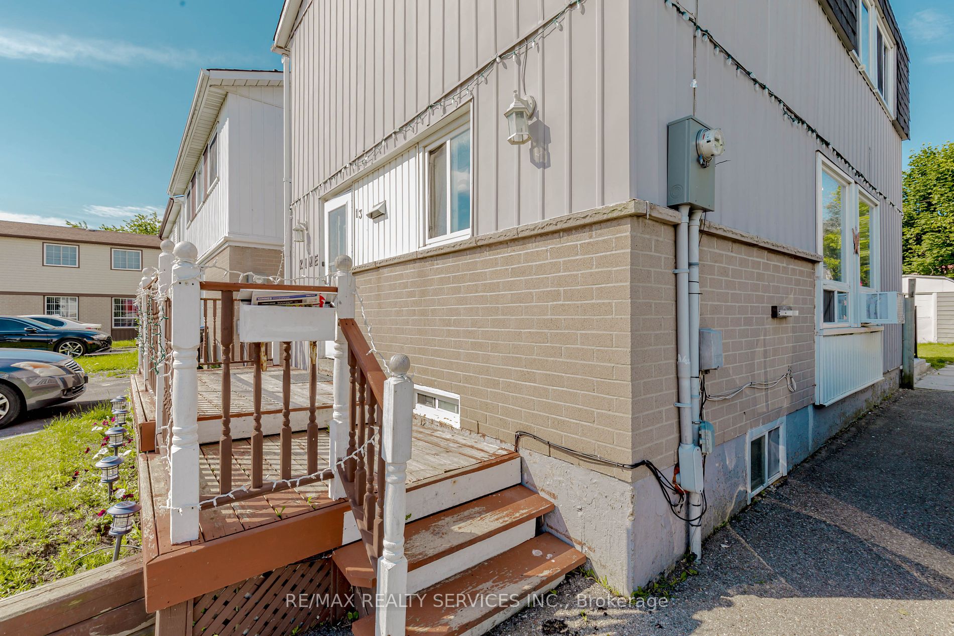 13 Greenbush Crt