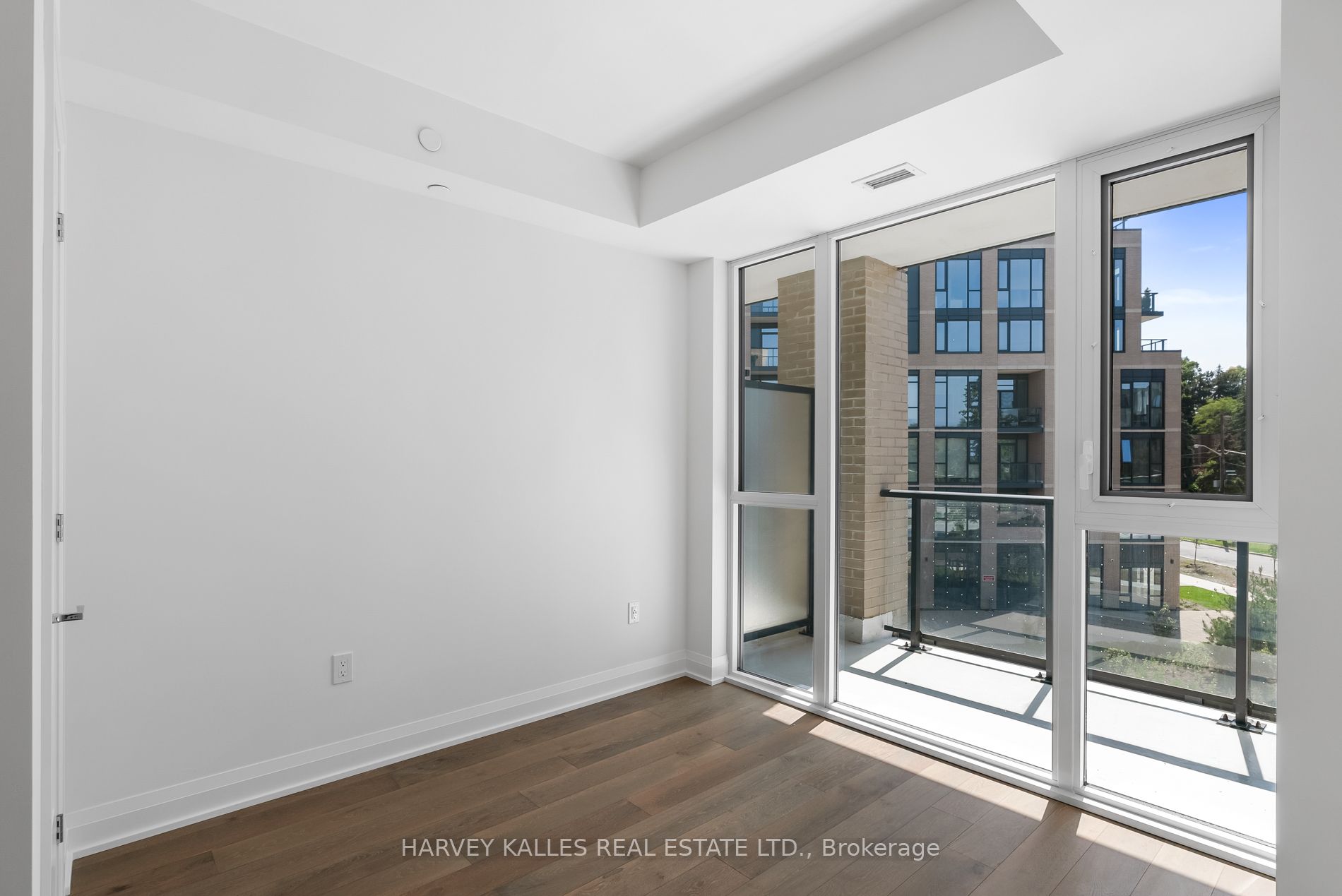 293 The Kingsway, #305