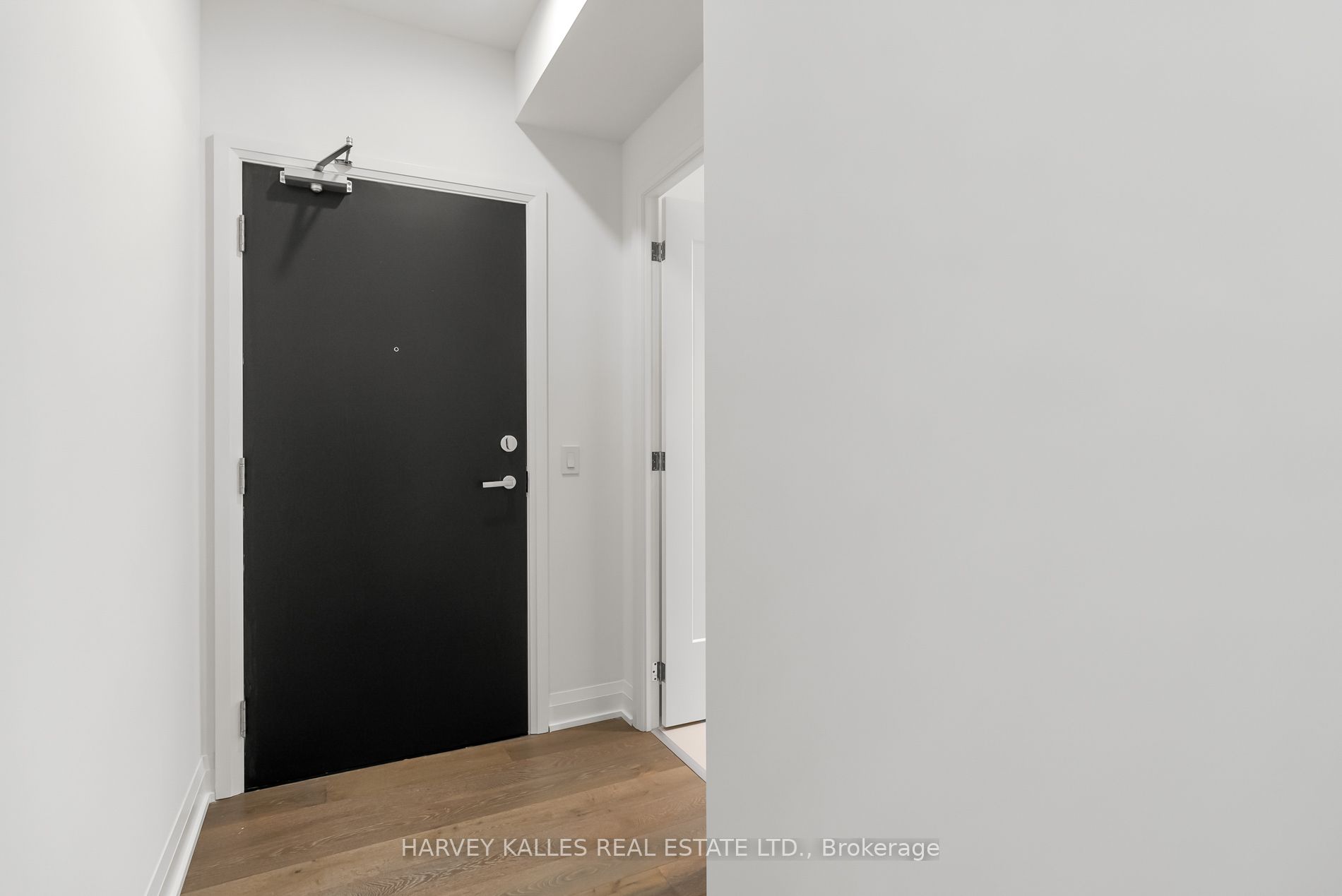 293 The Kingsway, #305