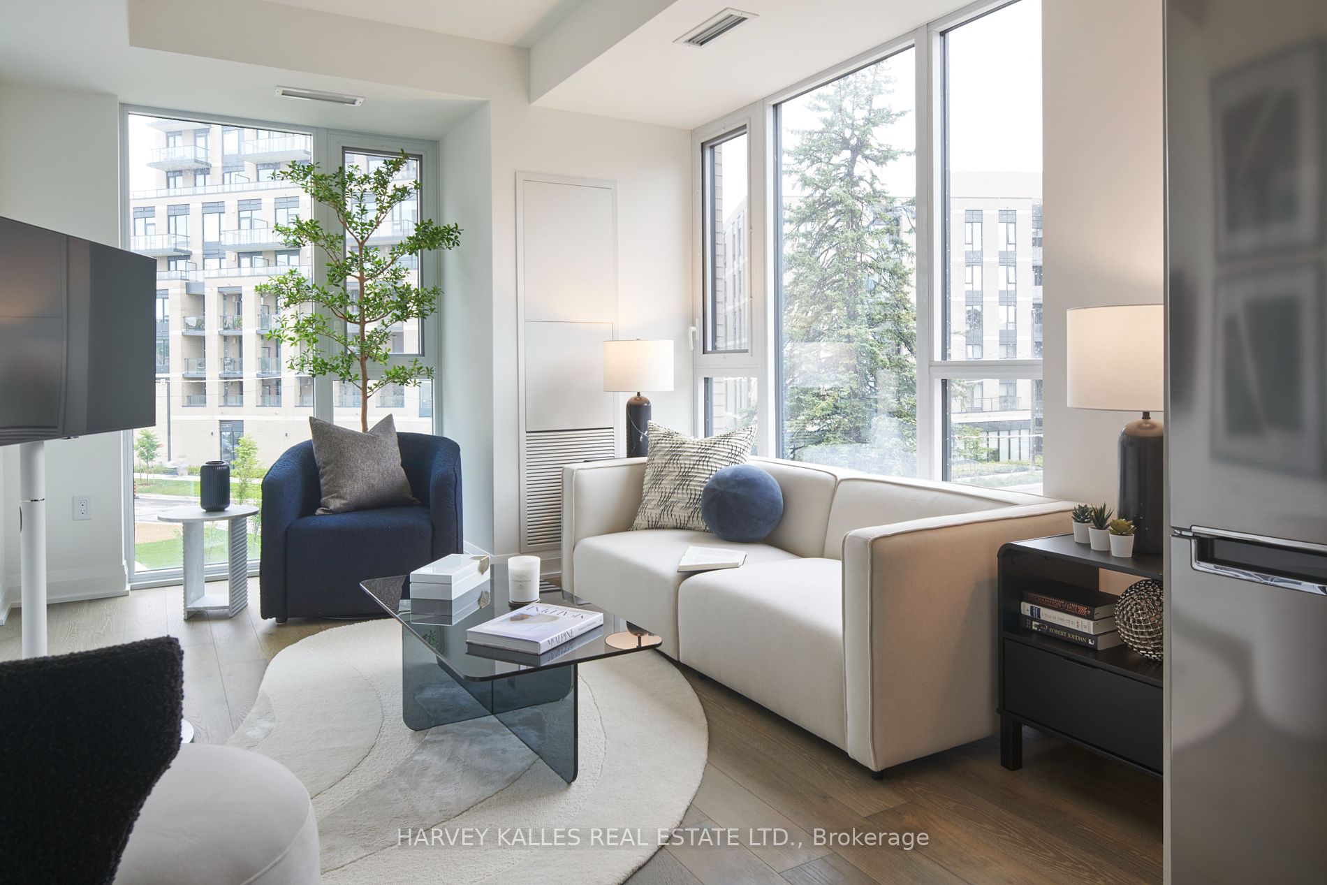 293 The Kingsway, #305