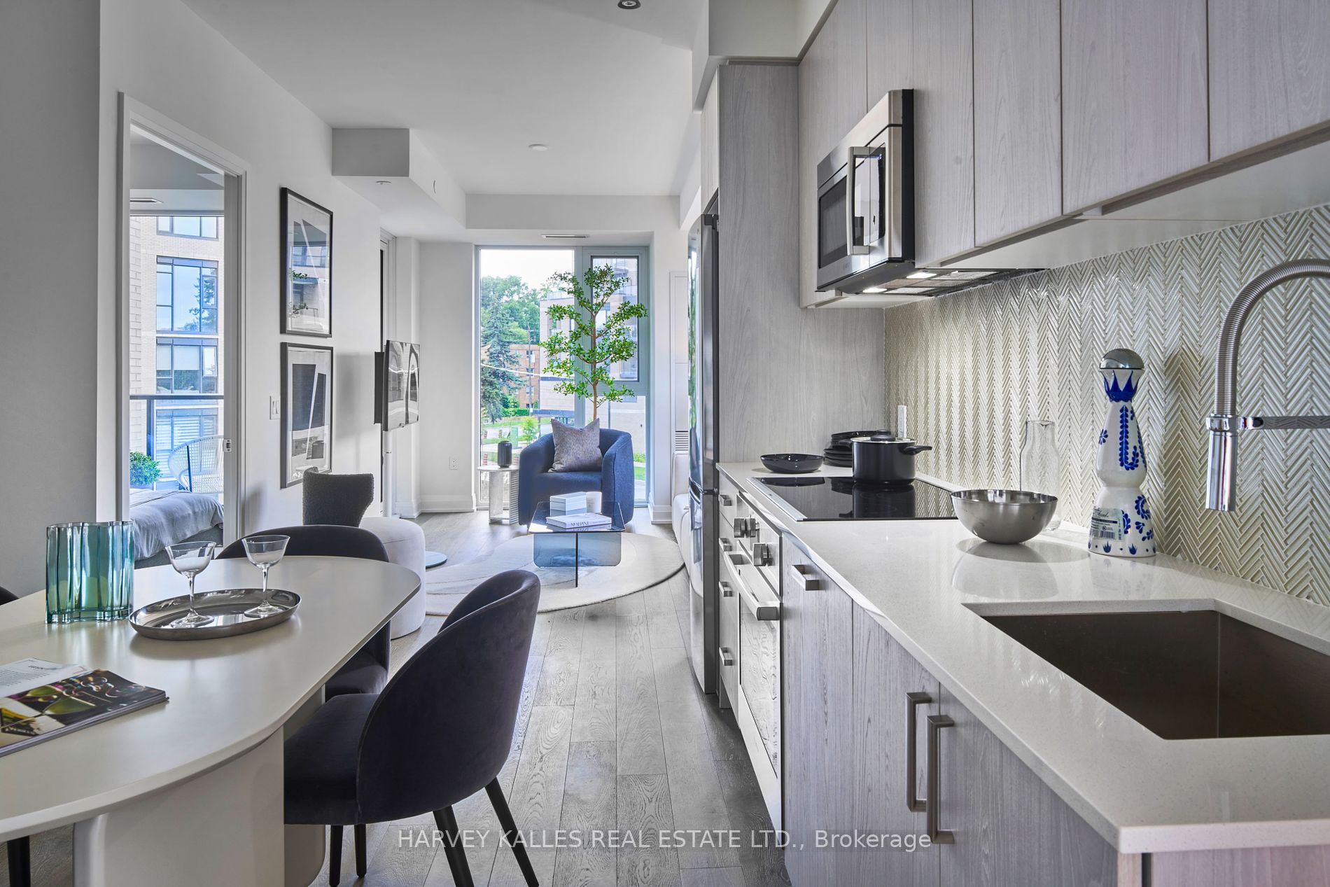 293 The Kingsway, #305