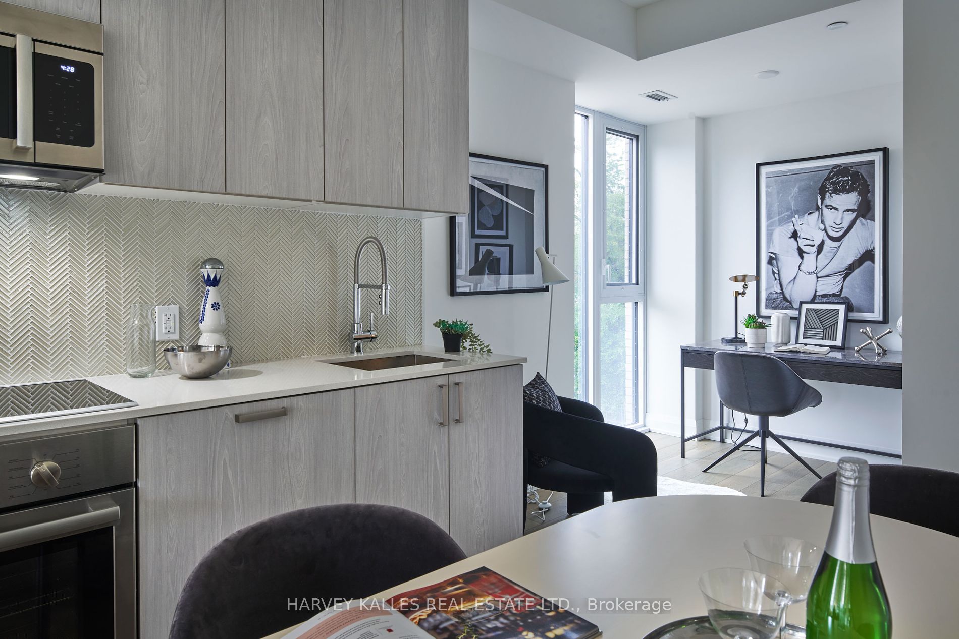 293 The Kingsway, #305