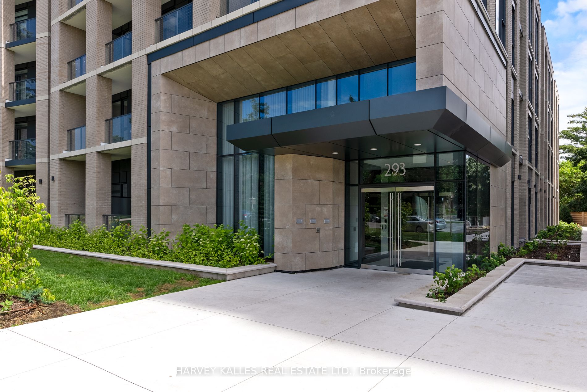 293 The Kingsway, #305