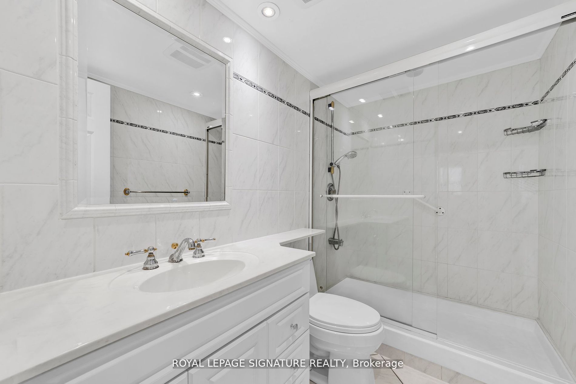 812 Burnhamthorpe Rd, #Ph04