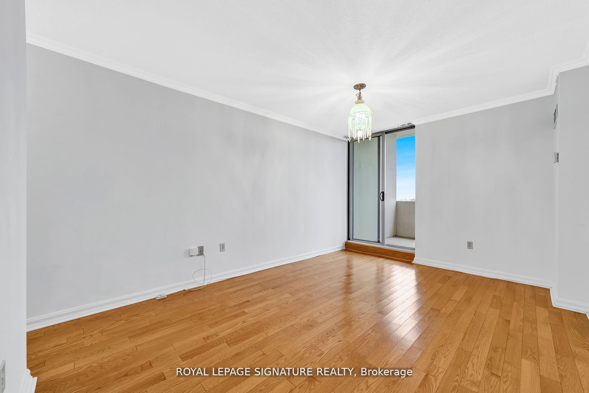 812 Burnhamthorpe Rd, #Ph04