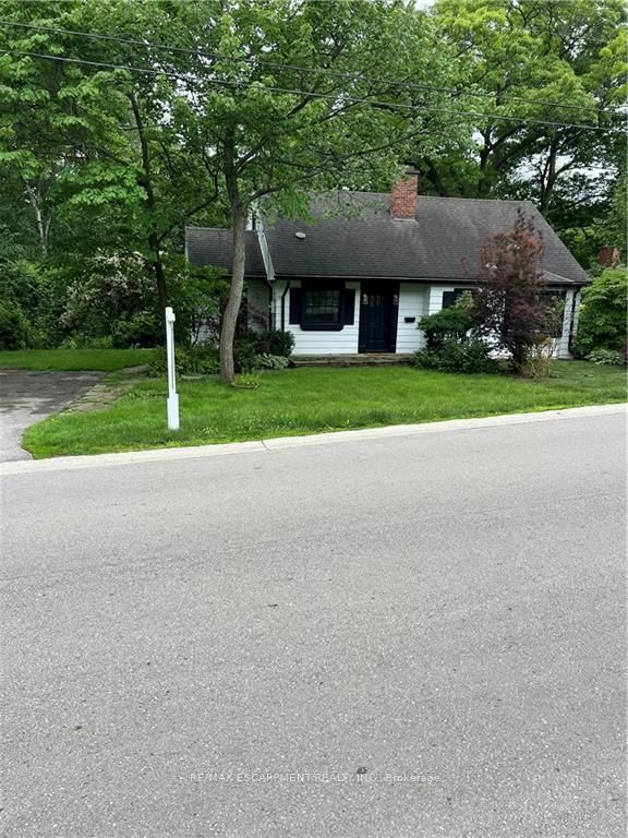 804 Shadeland Ave
