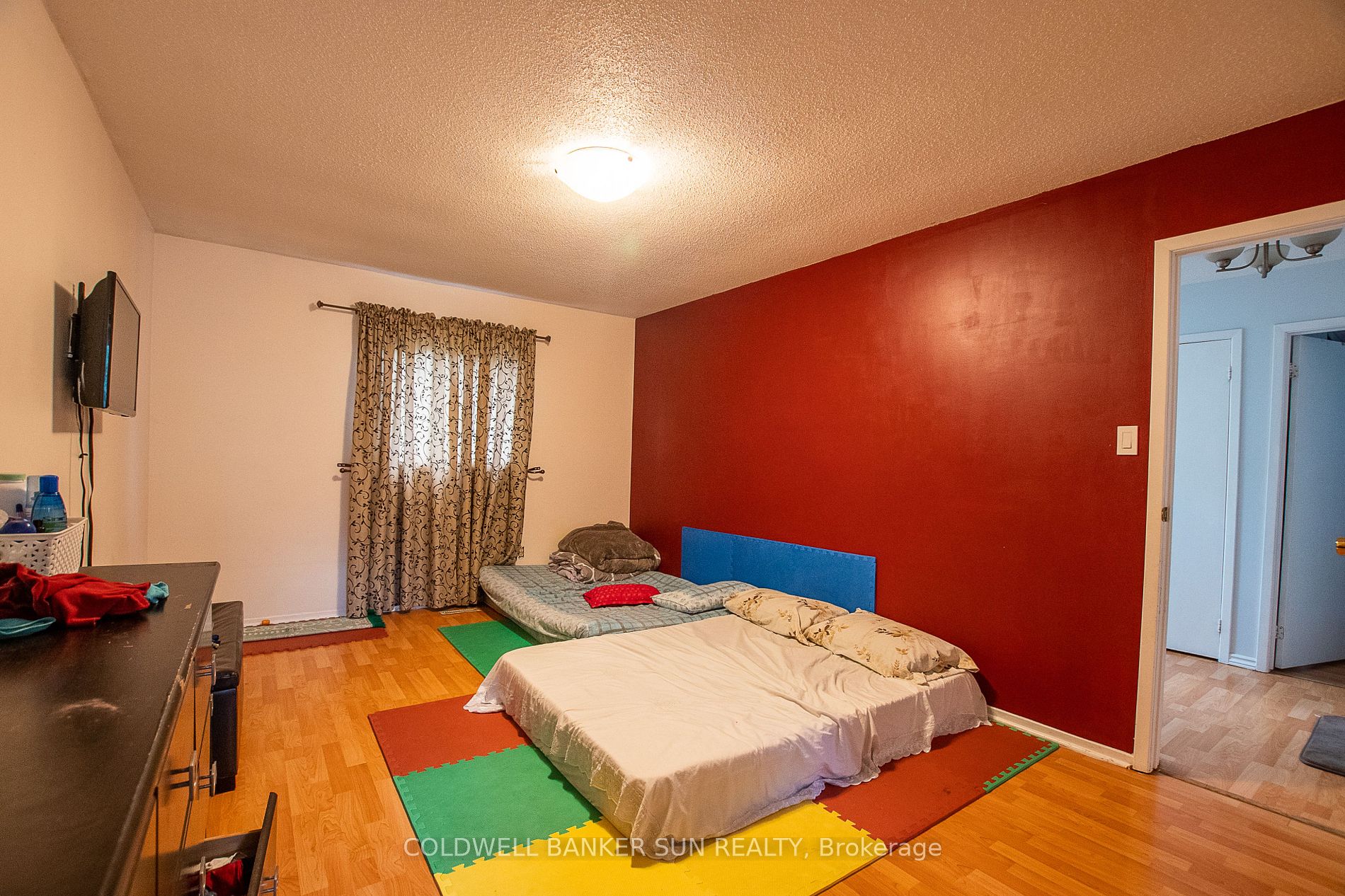 116 Floribunda Cres