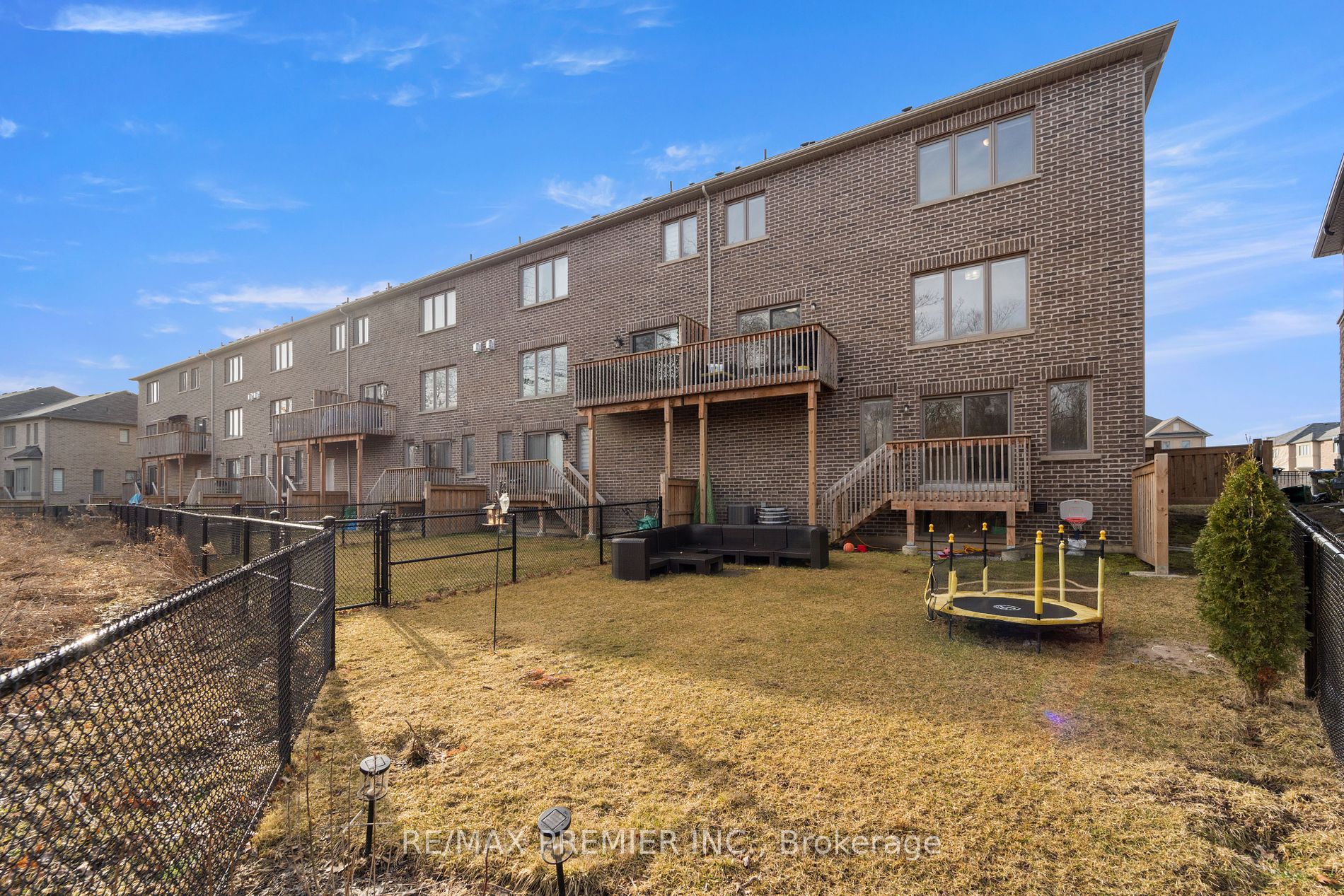 29 Oliana Way