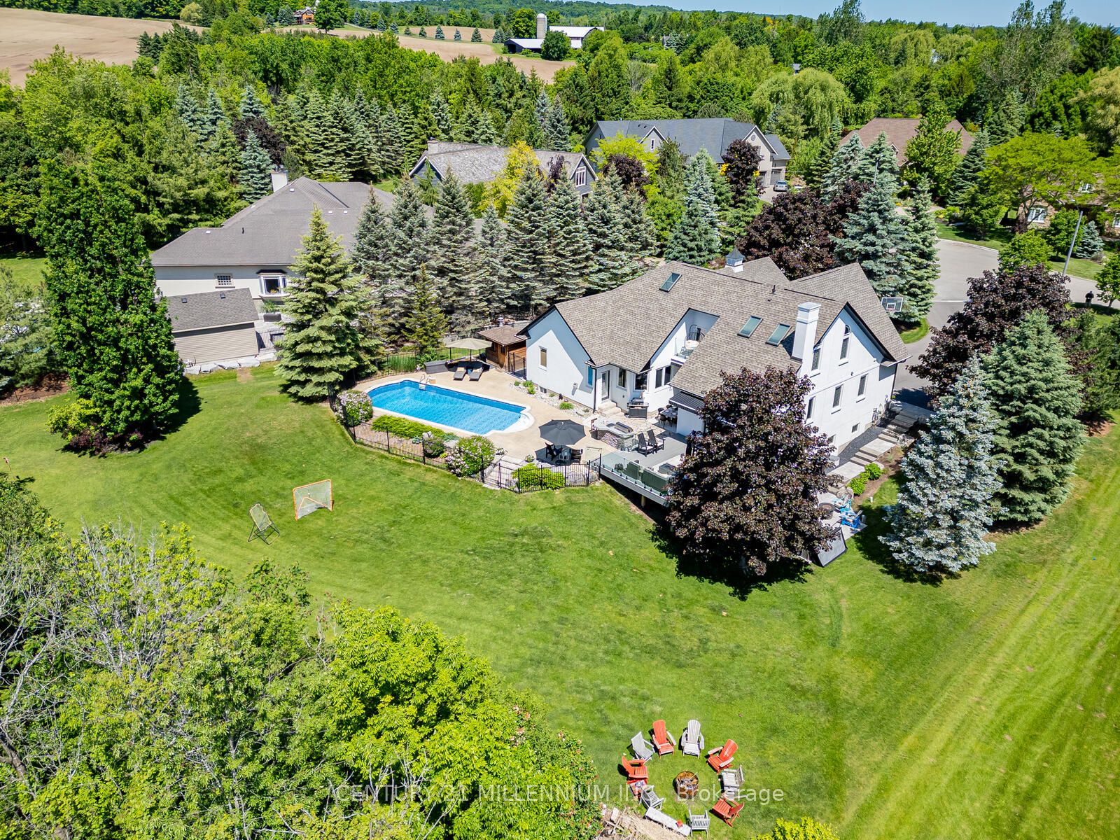 50 Lyonsview Lane