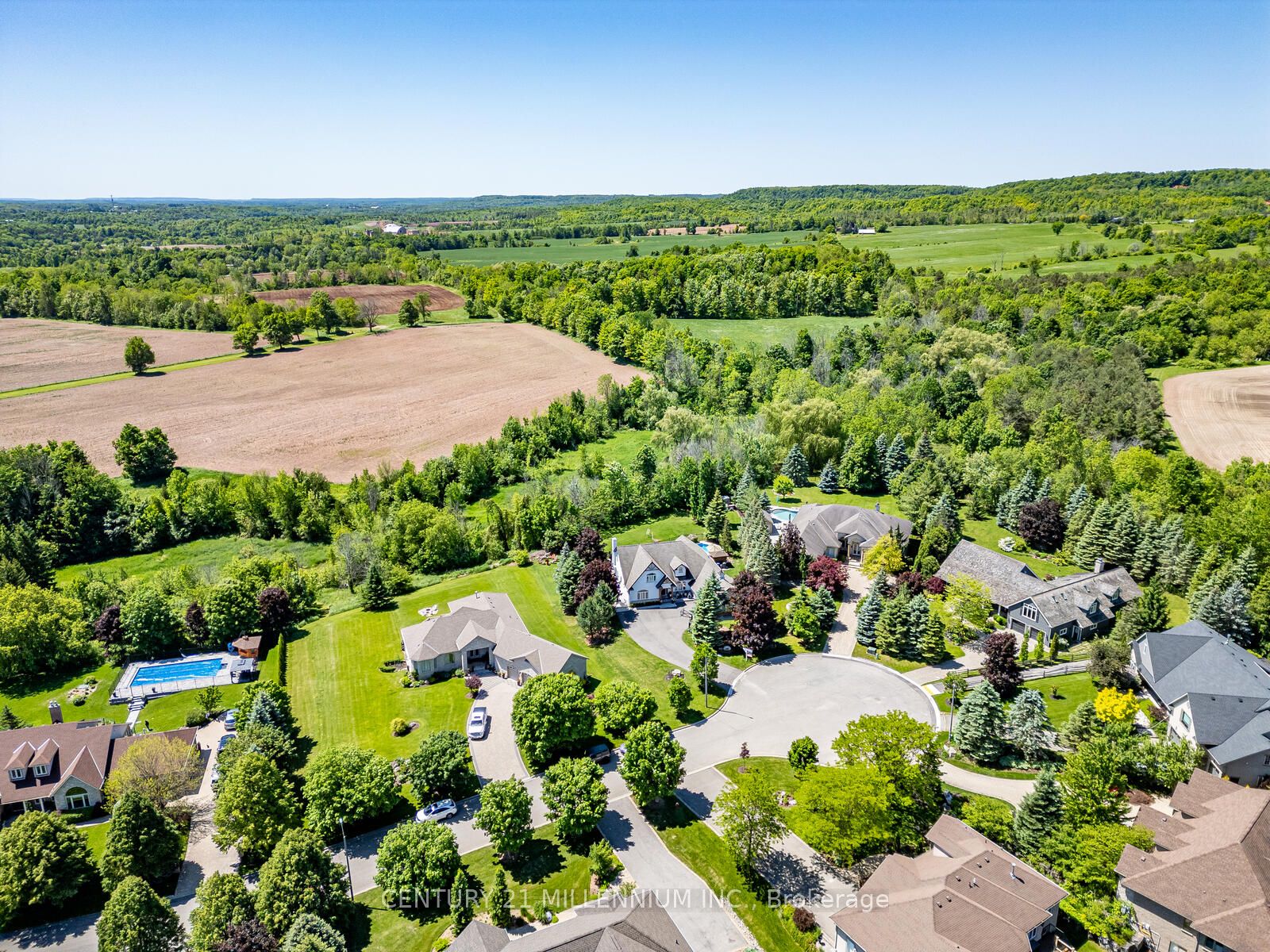 50 Lyonsview Lane
