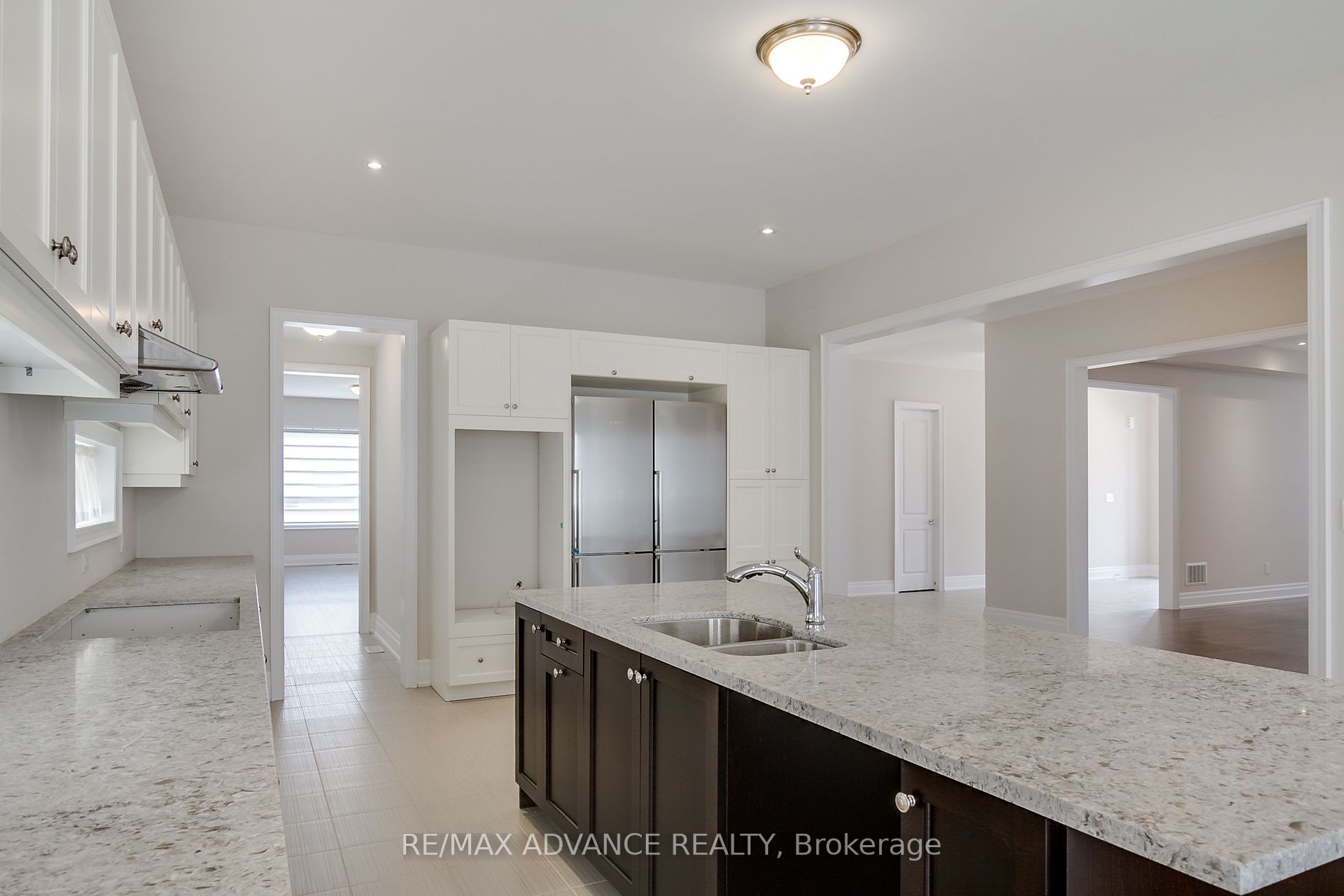 15 Settlers Field Road