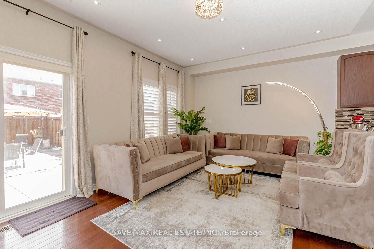13 Ugrasen Street