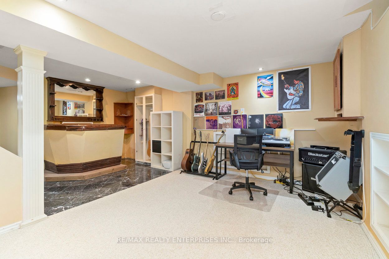 2054 Hunters Wood Drive